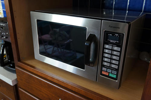 Panasonic NE-1054F Compact Light-Duty Countertop Commercial Microwave Oven with 10 Programmable Memory and Touch Screen Control, Countertop Microwave Oven, 1000W, 0.8 Cu. Ft, Stainless Steel customer photo 2