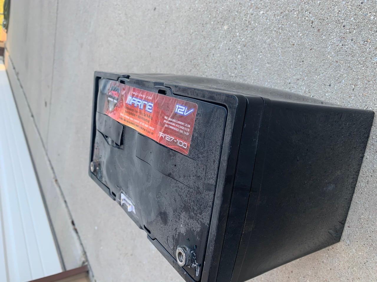 VMAX MR127 12 Volt 100Ah AGM Deep Cycle Maintenance Free Battery compatible with boats and 40-100lb, minnkota, cobra, sevylor and other trolling motor (GROUP 27 Marine Deep Cycle AGM Battery) customer photo 1