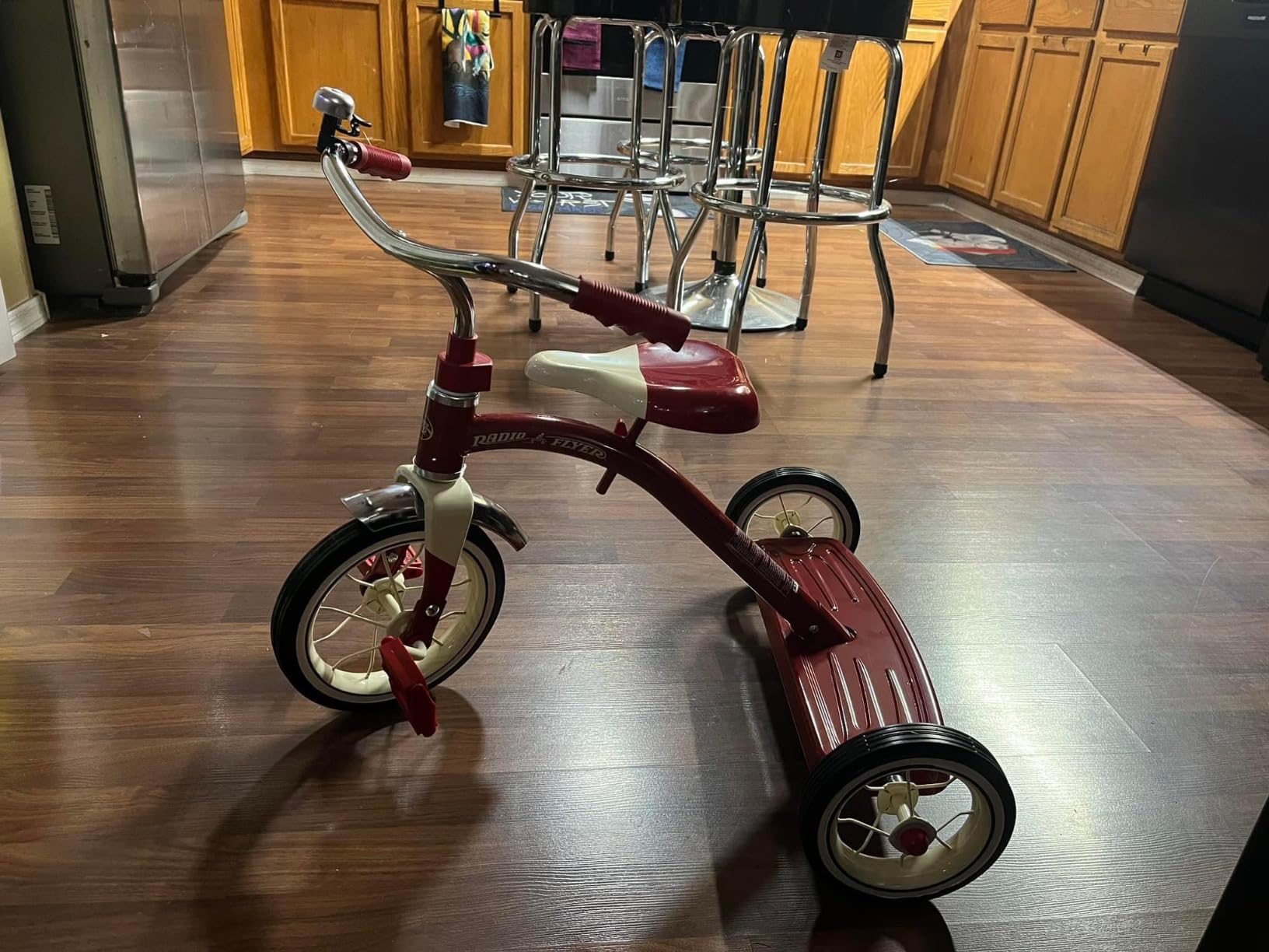 Radio Flyer Classic Red Tricycle, for Ages 2-4, 10
