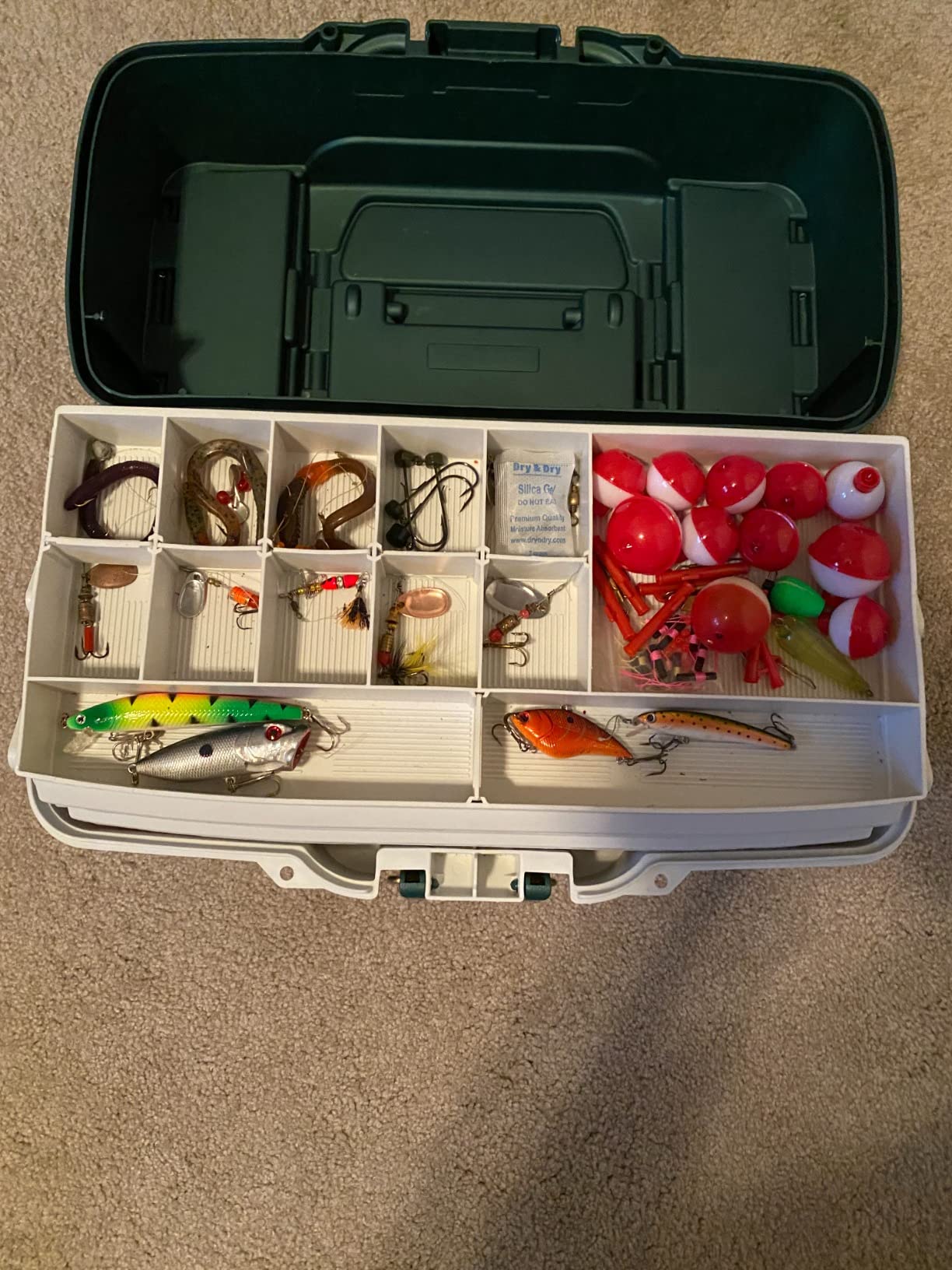 Plano 3-Tray Tackle Box with Dual Top Access, Dark Green Metallic/Off White, Premium Tackle Storage customer photo 1