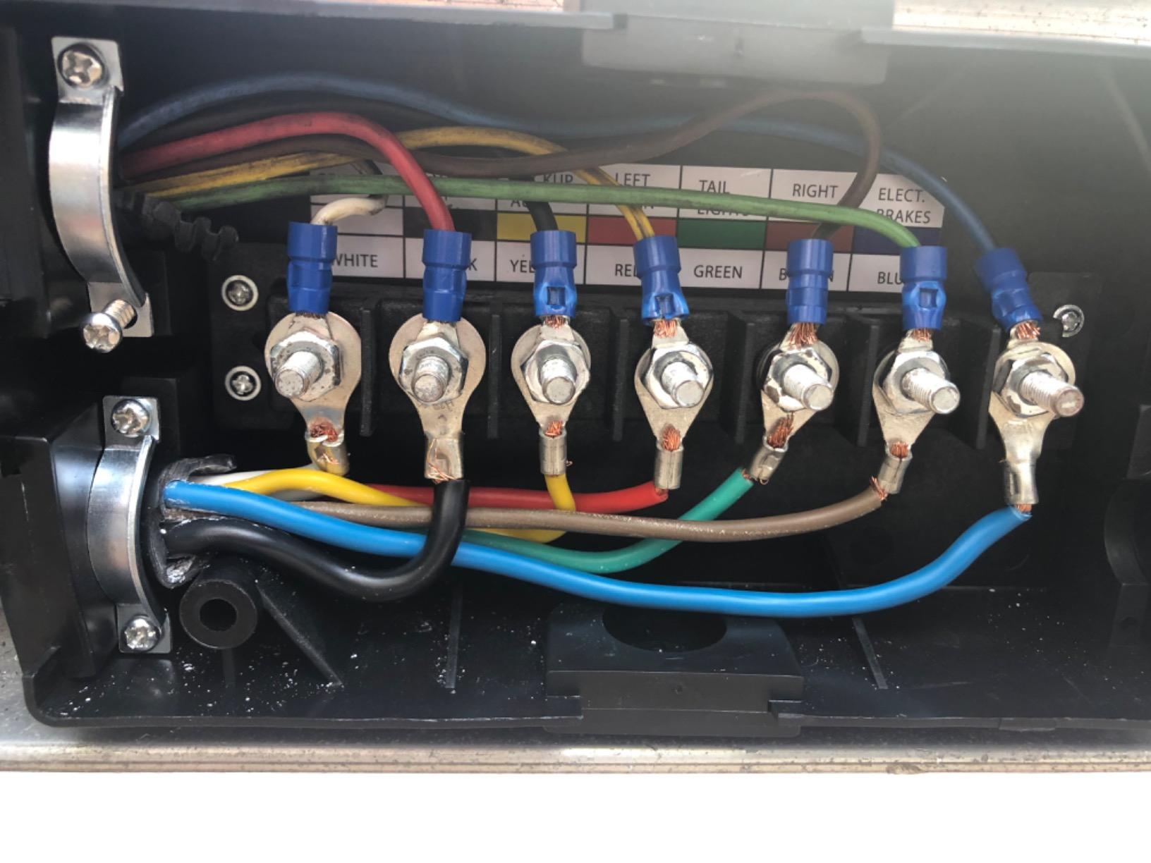 CURT 56603 Replacement 7-Way RV Blade Trailer Wiring Harness, Trailer Side, 10-Foot Wires, 7 Pin Trailer Wiring customer photo 1