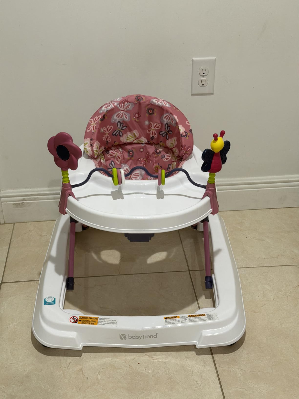 Smart Steps Trend Activity Walker with Removeable Toy Bar, Multi-Directional Front Wheels, Tray, Adjustable Height and Flat Fold Frame for Storage, Ages 6 Months +, Emily Pink customer photo 2