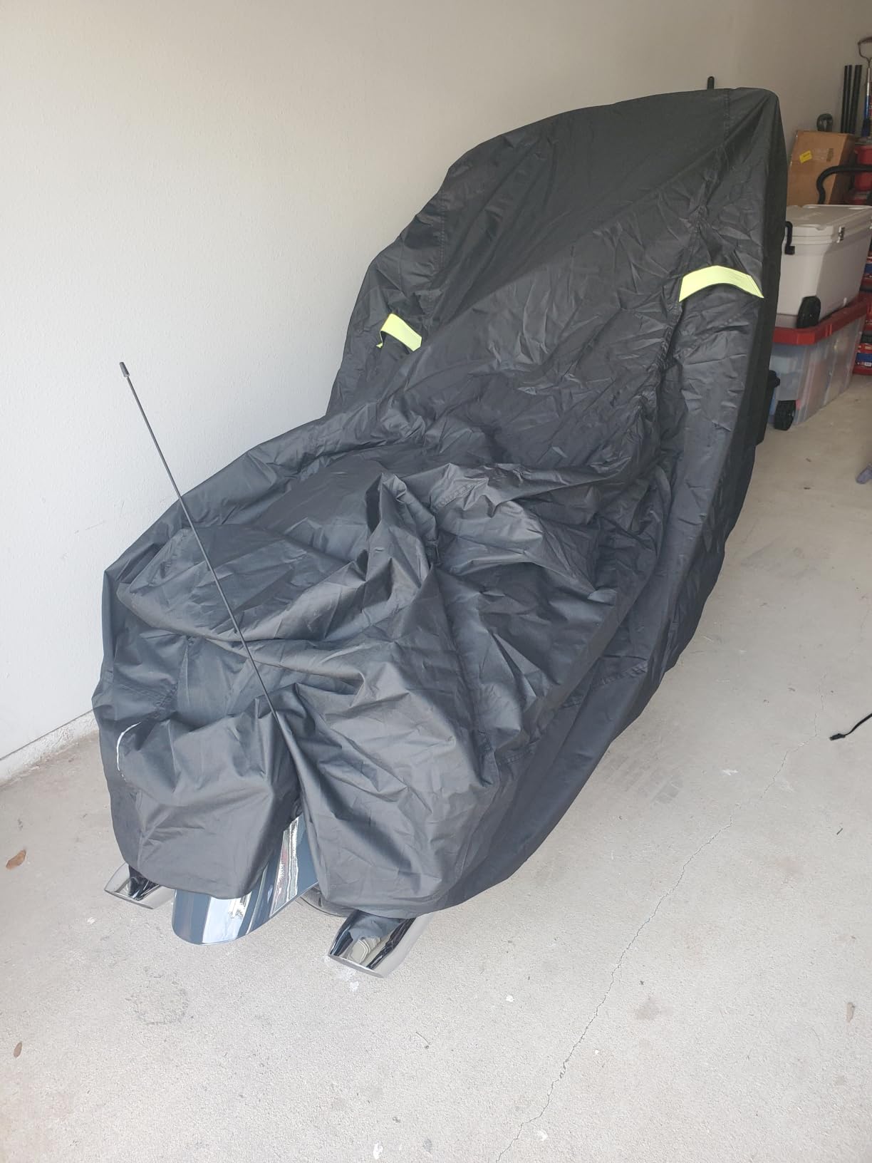 Badass Moto All-Season Motorcycle Cover for Mid-Size Bikes, Black M 96