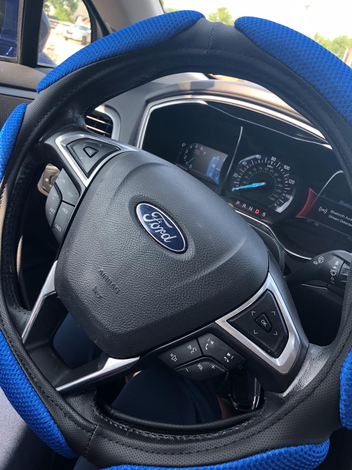 Steering Wheel Cover -Odorless, Cooler Hands in Summer, Warmer Hands in Winter (Black) customer photo 1