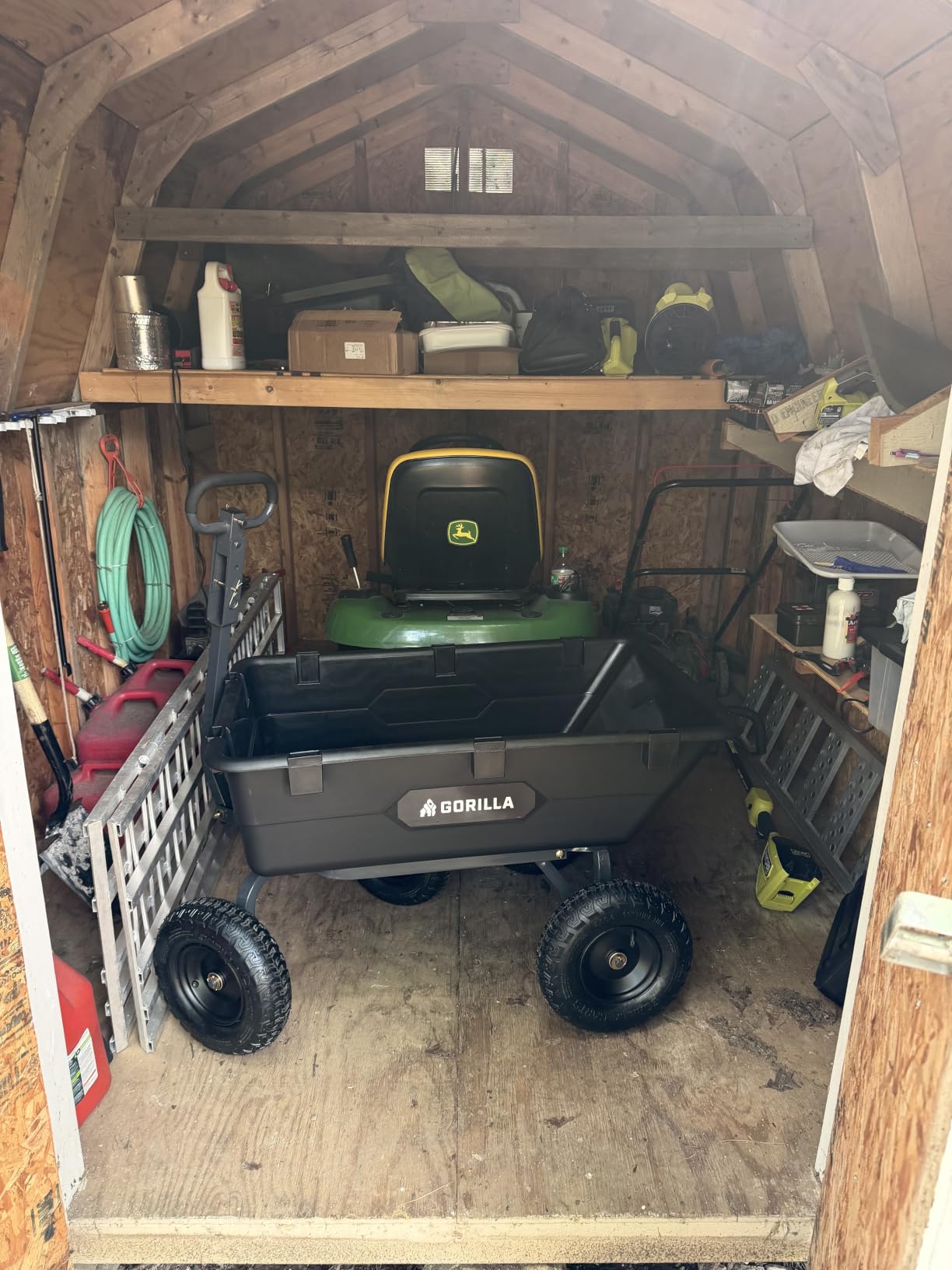 Gorilla Carts 600-Pound Capacity Heavy Duty Poly Yard Garden Steel Quick Dump Utility Wheelbarrow Wagon Cart with Straight Pull Handle, Green, Model GOR4G-COM customer photo 2
