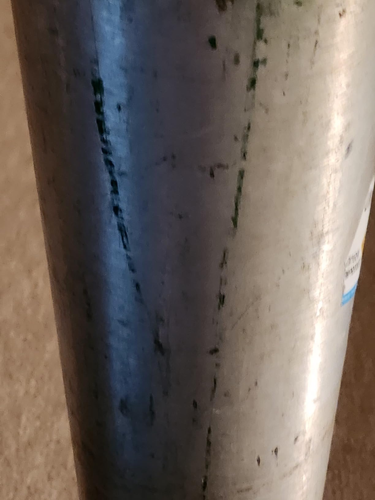 Medical Oxygen Cylinder with CGA870 Post Valve - E Size 24.1 cf (ME) customer photo 2
