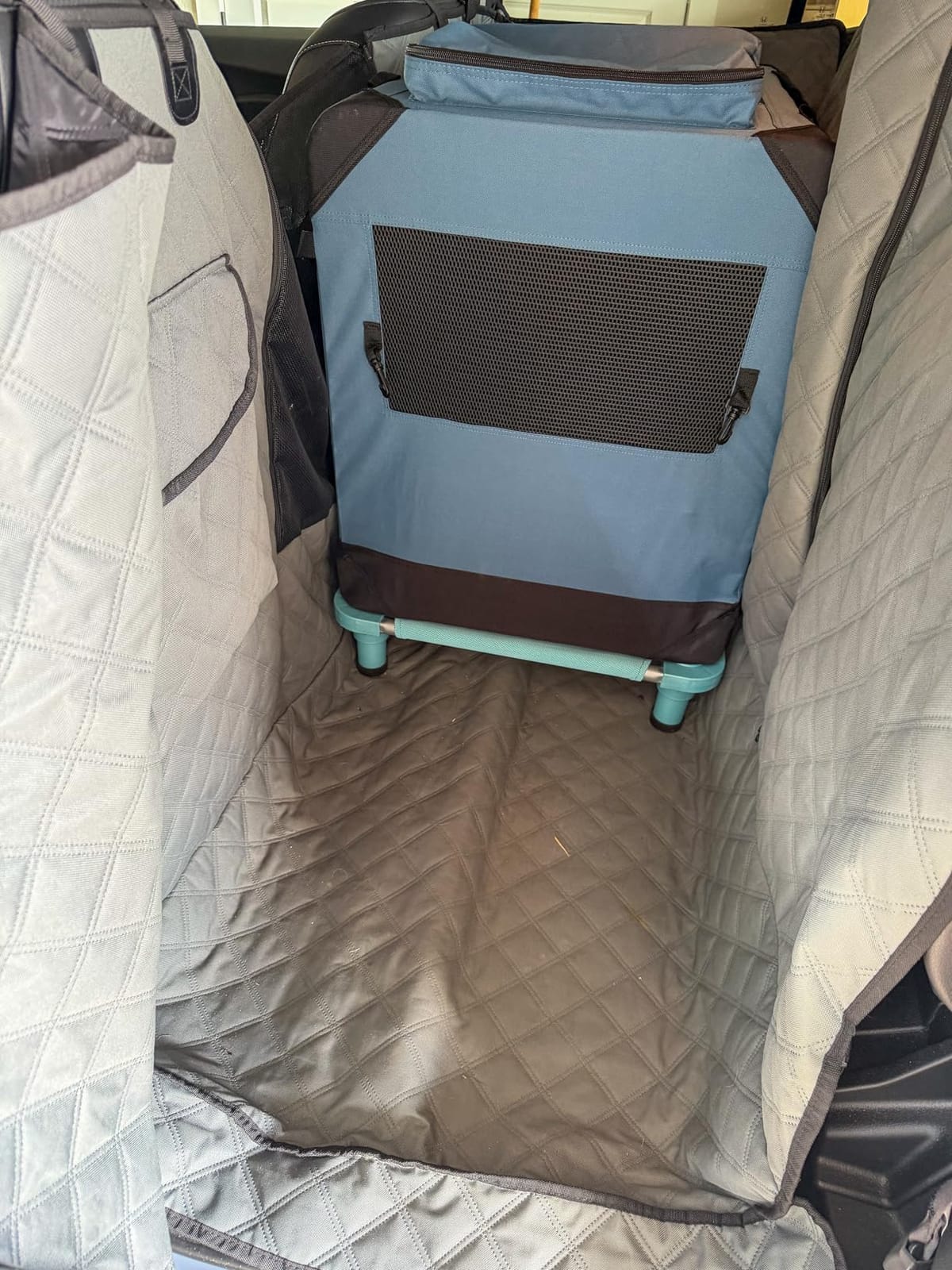 EliteField 3-Door Soft Dog Crate with Bed & Carrying Bag (2-Year Warranty) customer photo 2