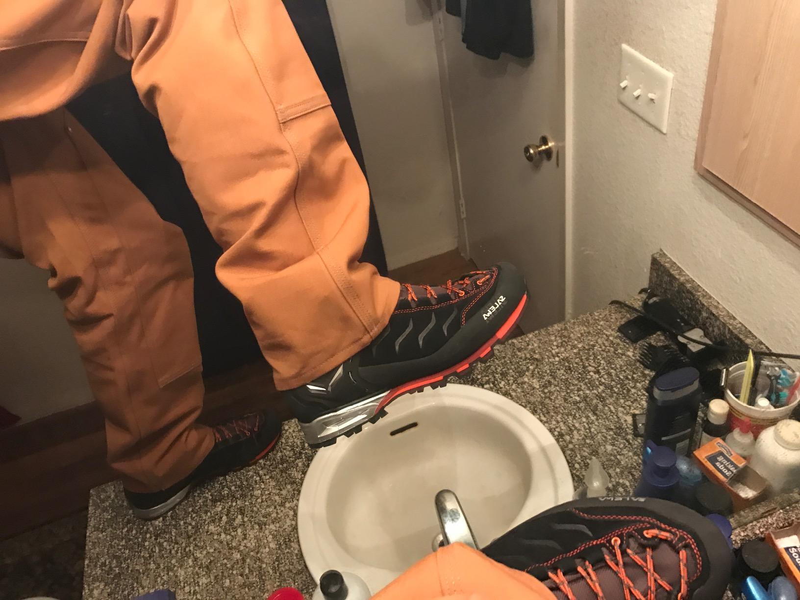 Salewa Mountain Trainer Mid Gore-TEX Boots Mens customer photo 1