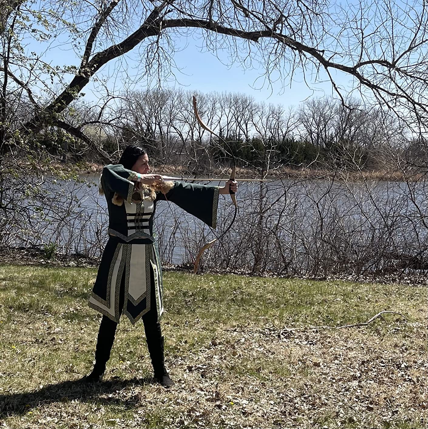 TOPARCHERY Black Hunter Traditional Recurve Bow 53'' Archery Hunting Handmade Horse Bow Longbow 30-50 lbs customer photo 1