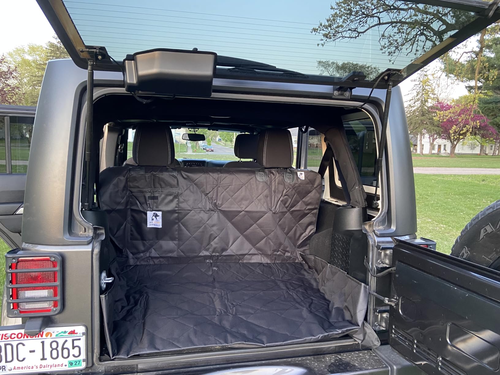 SUV cargo liner for dogs, Dog Car Seat Cover For Back Seat, Nonslip trunk mat, Waterproof Car Seat Protector for Dogs, Durable cargo cover with Bumper Flap, Dog Accessories, Easy to Install & Clean customer photo 1