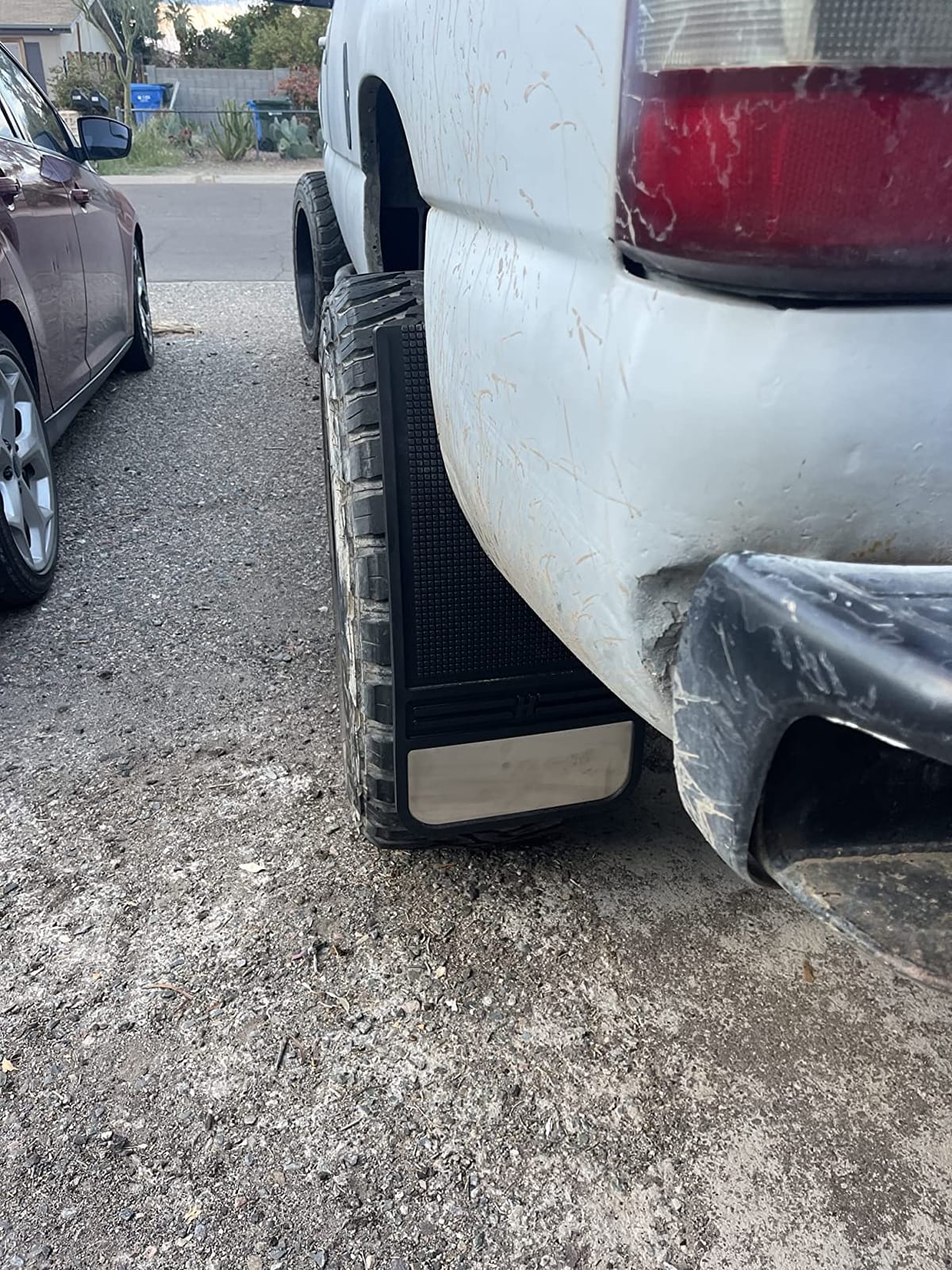 Husky Liners Universal Muddog Mud Flaps | Rubber Rear Mud Flaps - 12