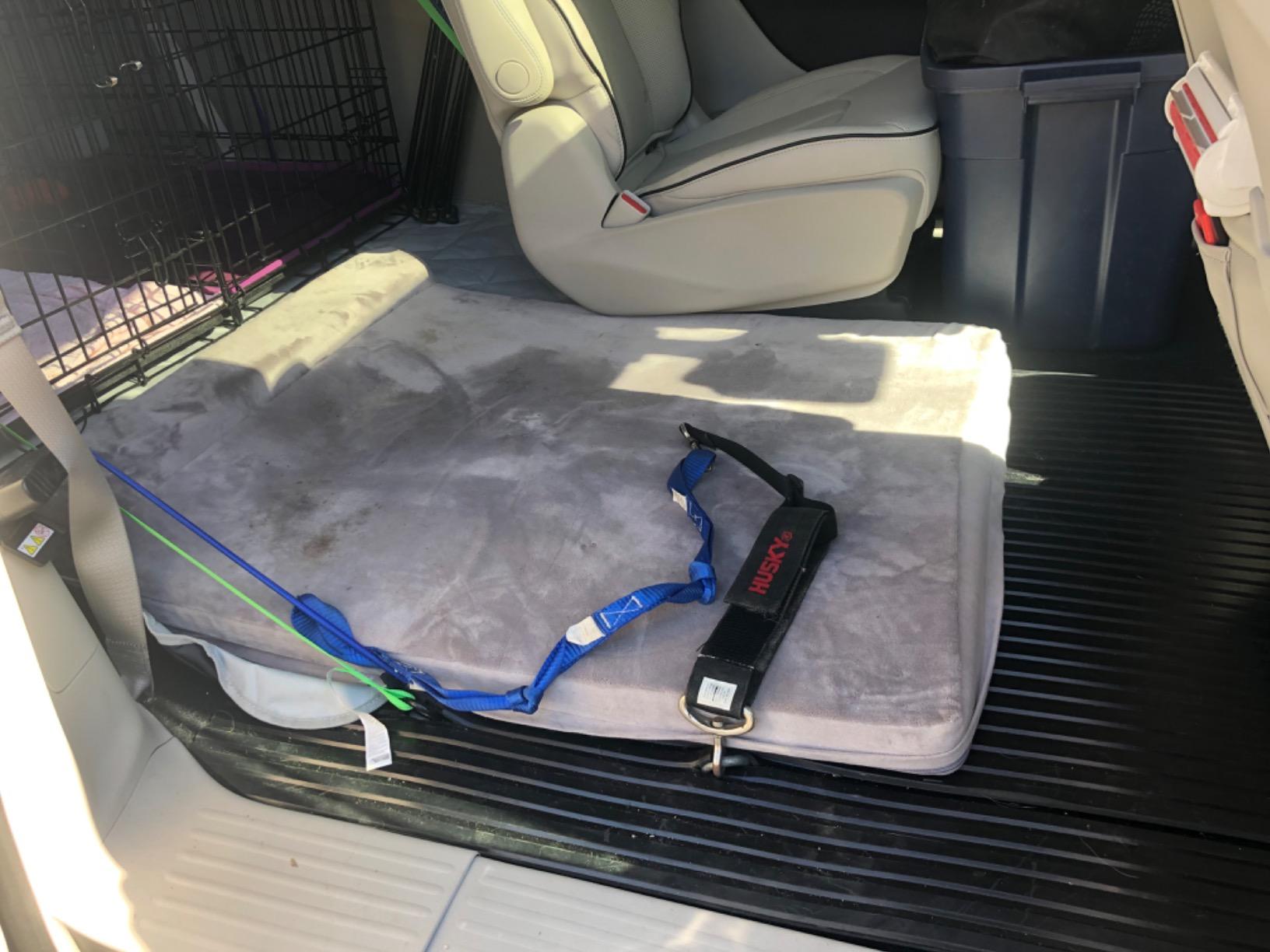 BDK M330 Heavy-Duty Truck Utility Bed Mat – Extra-Thick 4' x 8' Rubber Cargo Liner, Durable All-Weather Protection, Trim-To-Fit Design, Black customer photo 1