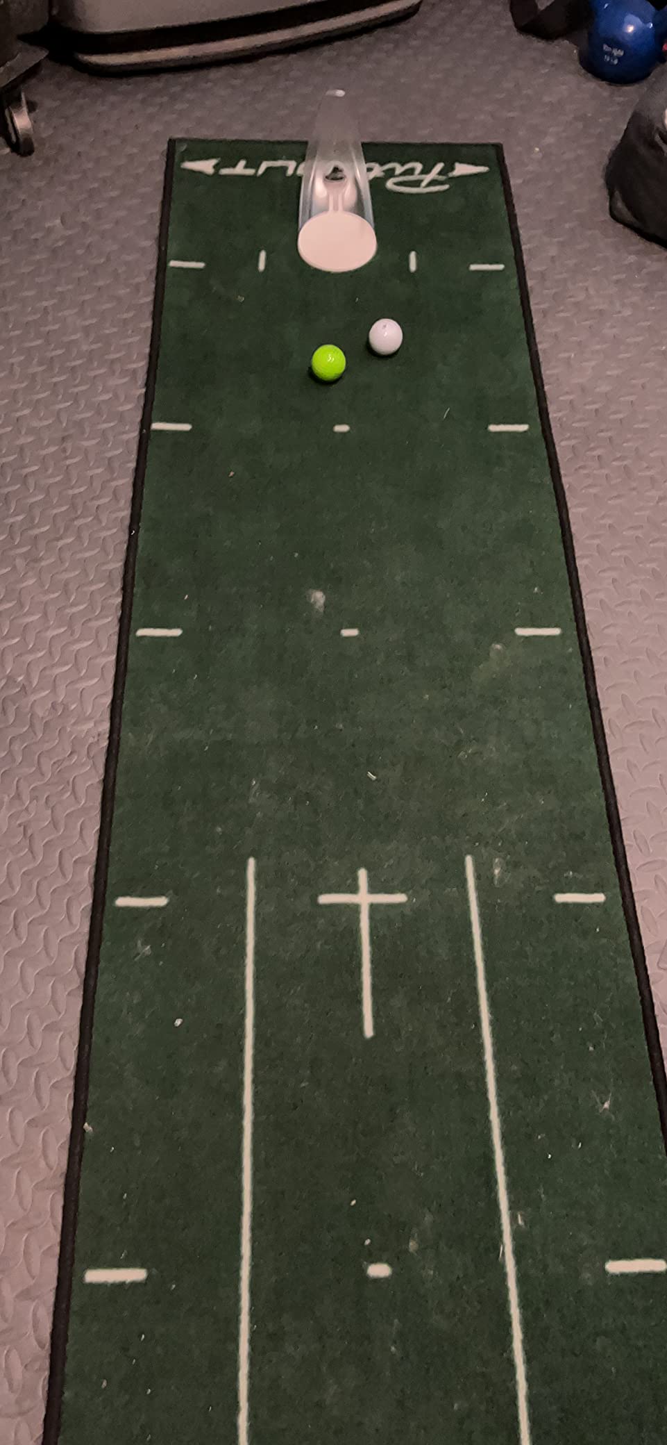 PuttOUT Medium Putting Mat - Perfect Your Golf Putting (7.9ft x 1.6ft)(Green) customer photo 1