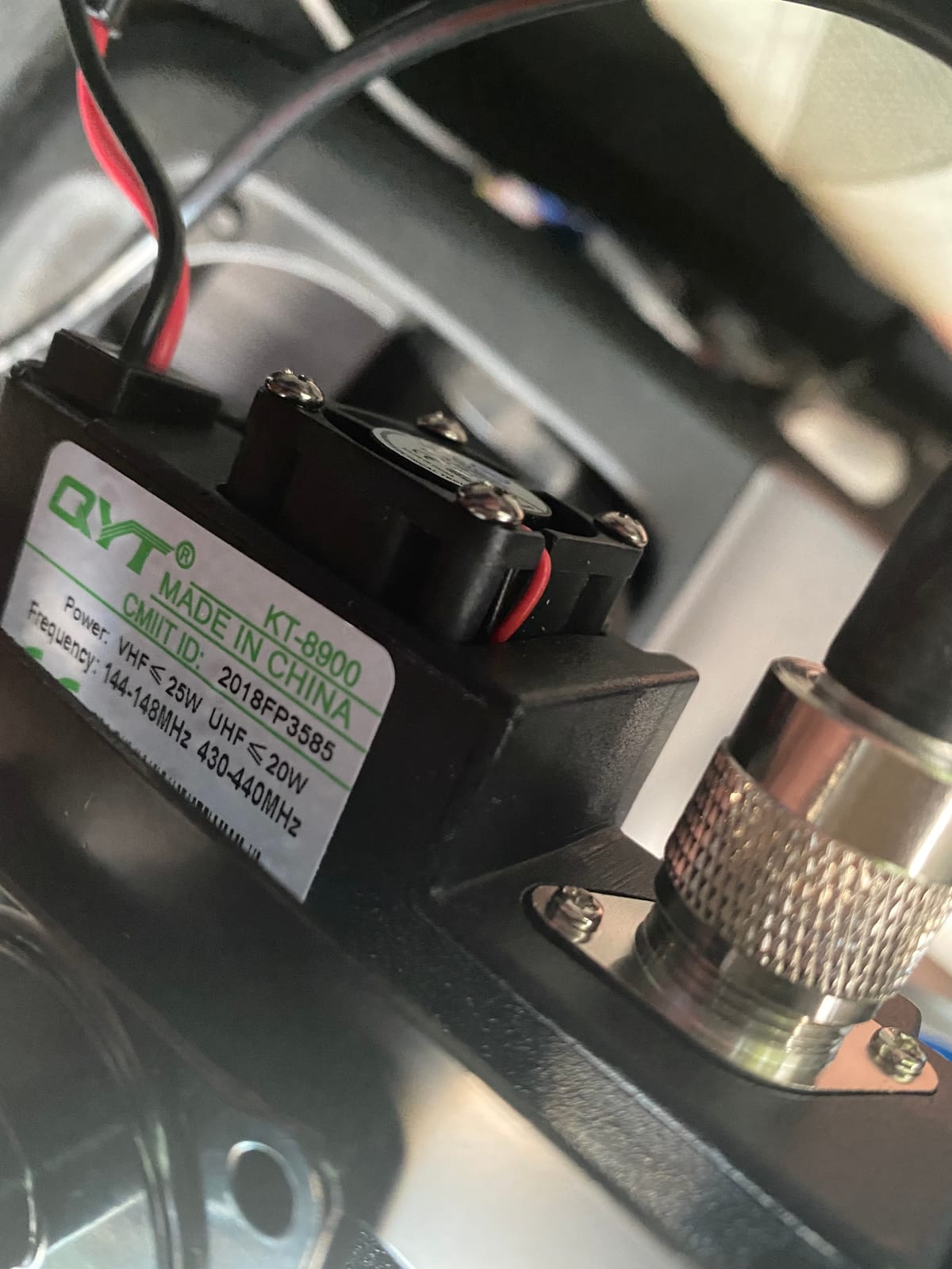 QYT KT-8900 20W Dual Band 2m/70cm Mobile Radios Car Transceiver with Cable customer photo 1