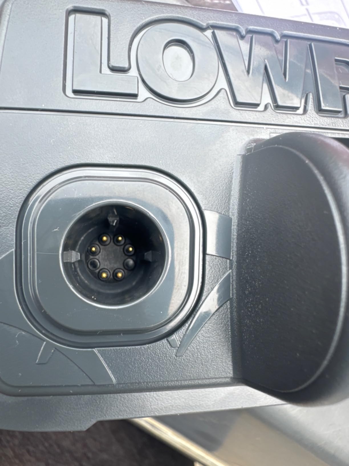 Lowrance SplitShot Skimmer Transducer, fits Lowrance HOOK2 Fish Finders,Gray customer photo 2