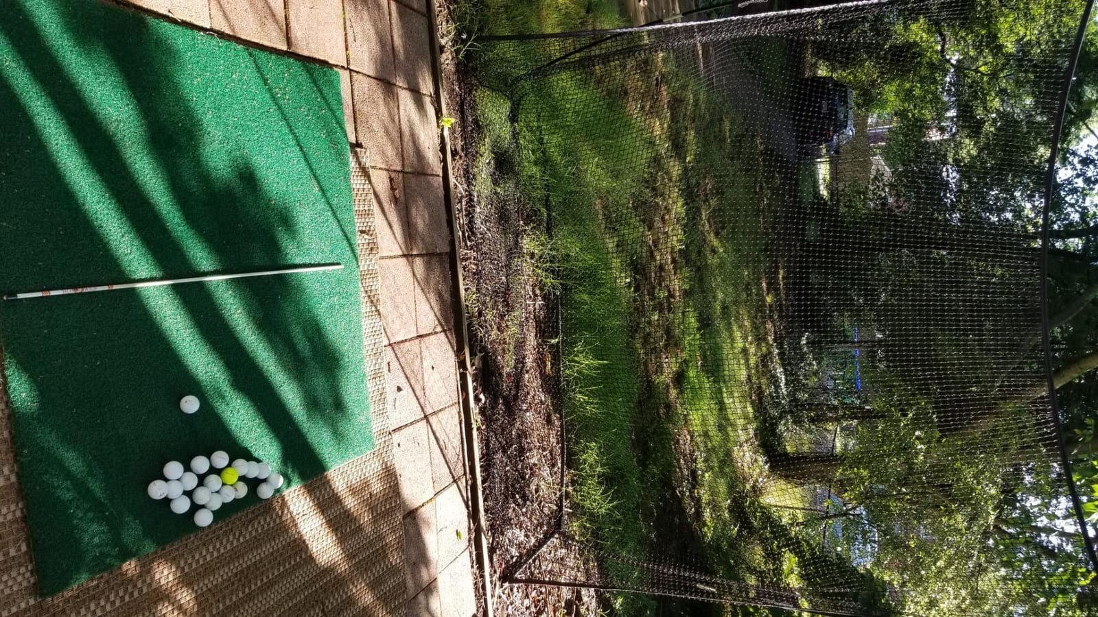 Amazon Basics Portable Golf Net, Practice Hitting Net for Indoor/Outdoor, Quick Setup, Black customer photo 1