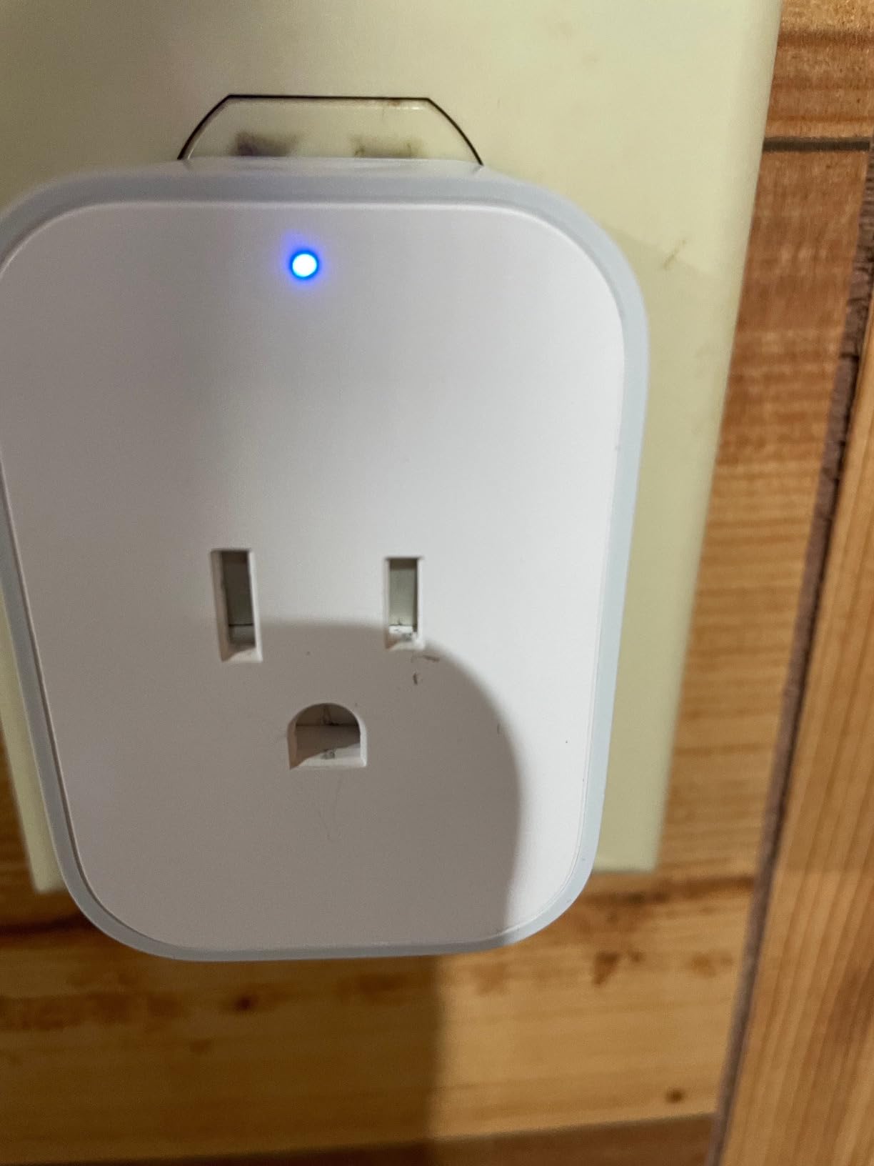 Aqara Zigbee Smart Plug with Energy Monitoring, Overload Protection customer photo 1
