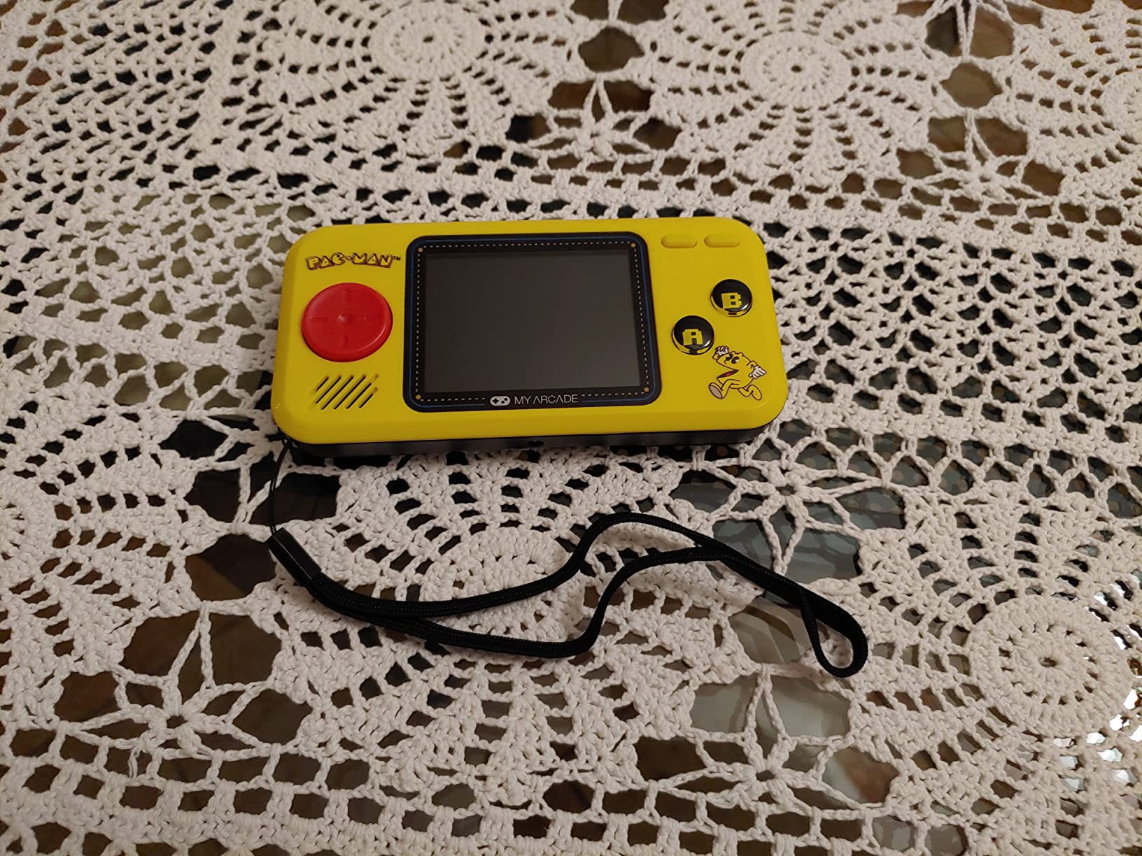 My Arcade Pocket Player Handheld Game Console Pac-Man, Pac-Panic, Pac-Mania, Collectible, Full Color Display, Speaker, Volume Controls, Headphone Jack, Battery or Micro USB Powered - Electronic Games customer photo 2