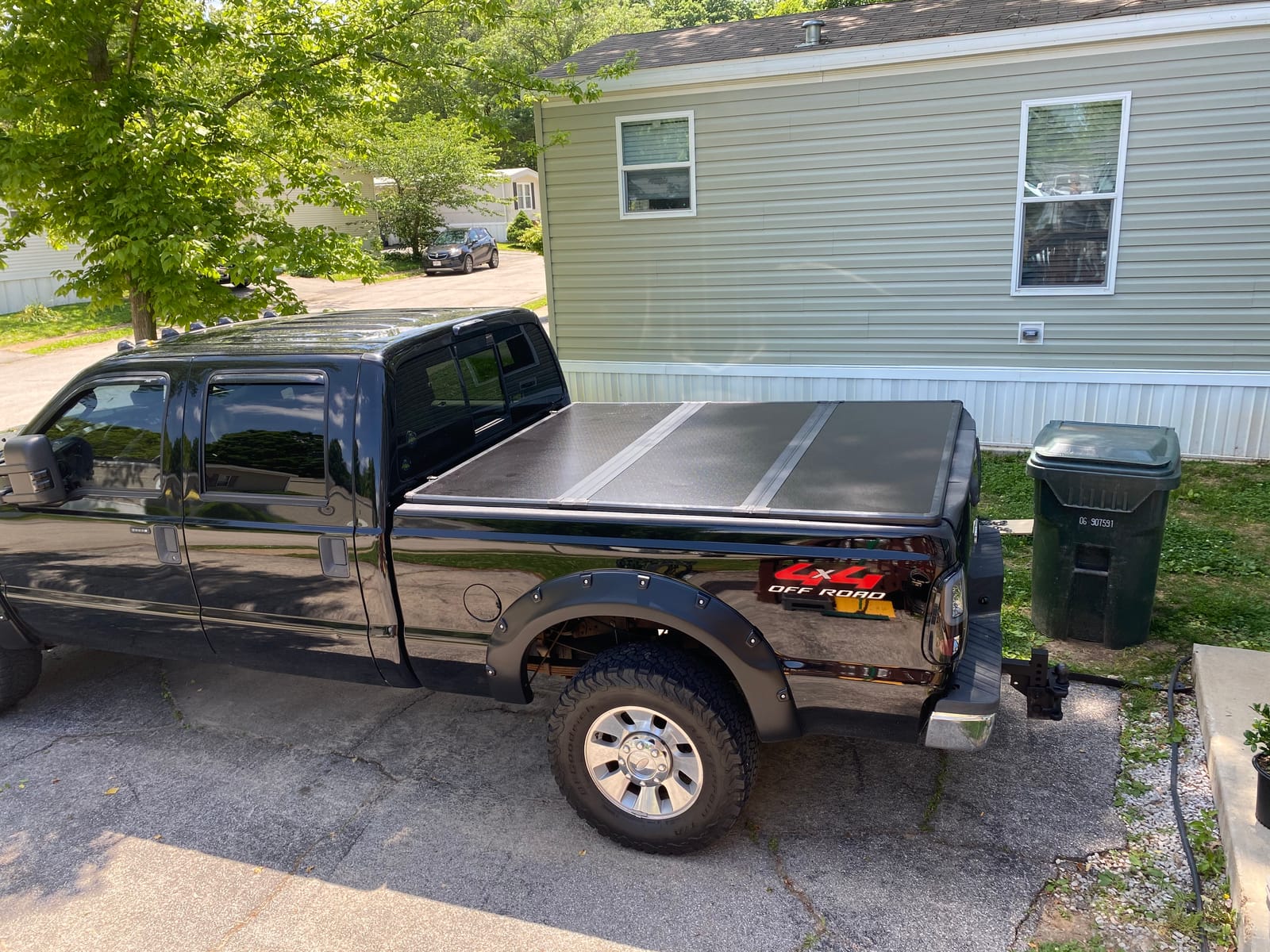 DNA MOTORING New Upgrade Truck Bed Top Hard Solid Tri-Fold Tonneau Cover Compatible with 99-16 Ford F250SD F350SD F450SD 6.5Ft Bed, TTC-HARD-005, Black customer photo 1
