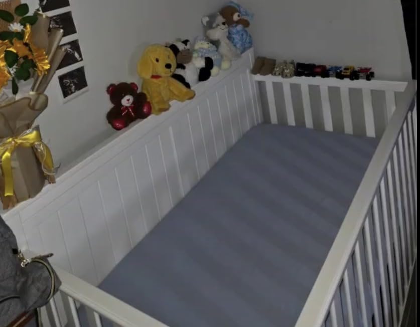 Graco Hadley 5-in-1 Convertible Crib with Drawer, White customer photo 1