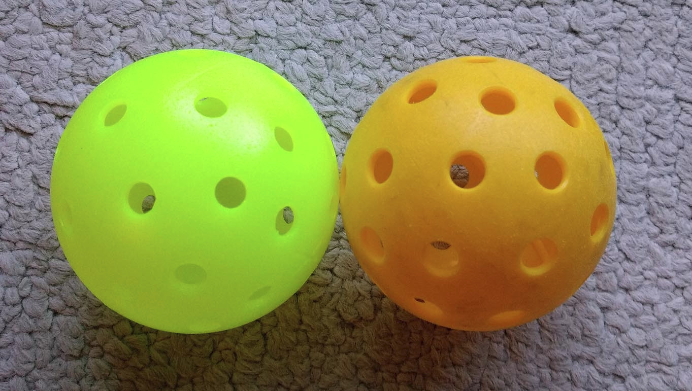 Onix Fuse G2 Outdoor Pickleball Balls USA Pickleball Approved customer photo 1