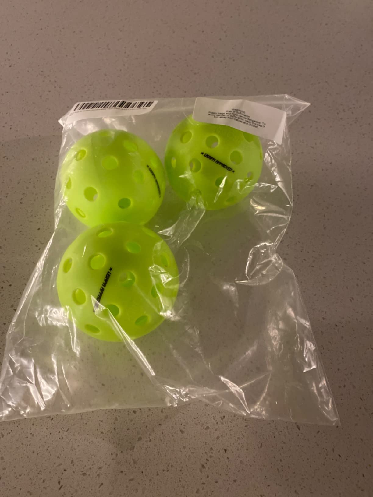 Onix Fuse G2 Outdoor Pickleball Balls USA Pickleball Approved customer photo 2