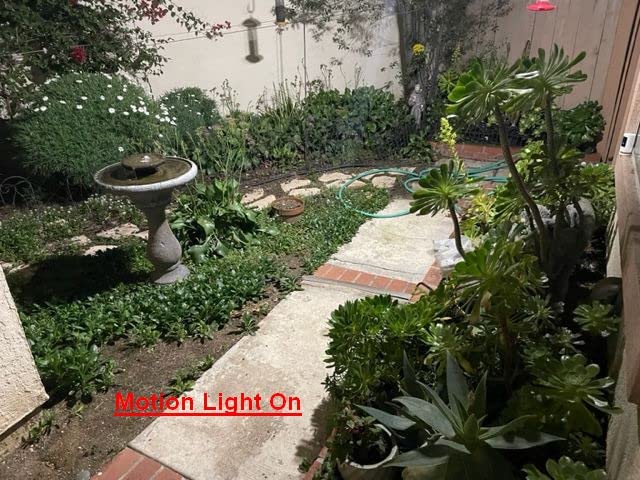 LEPOWER Solar LED Security Lights, PIR Motion Sensor Outdoor, 1600LM, Yard customer photo 2