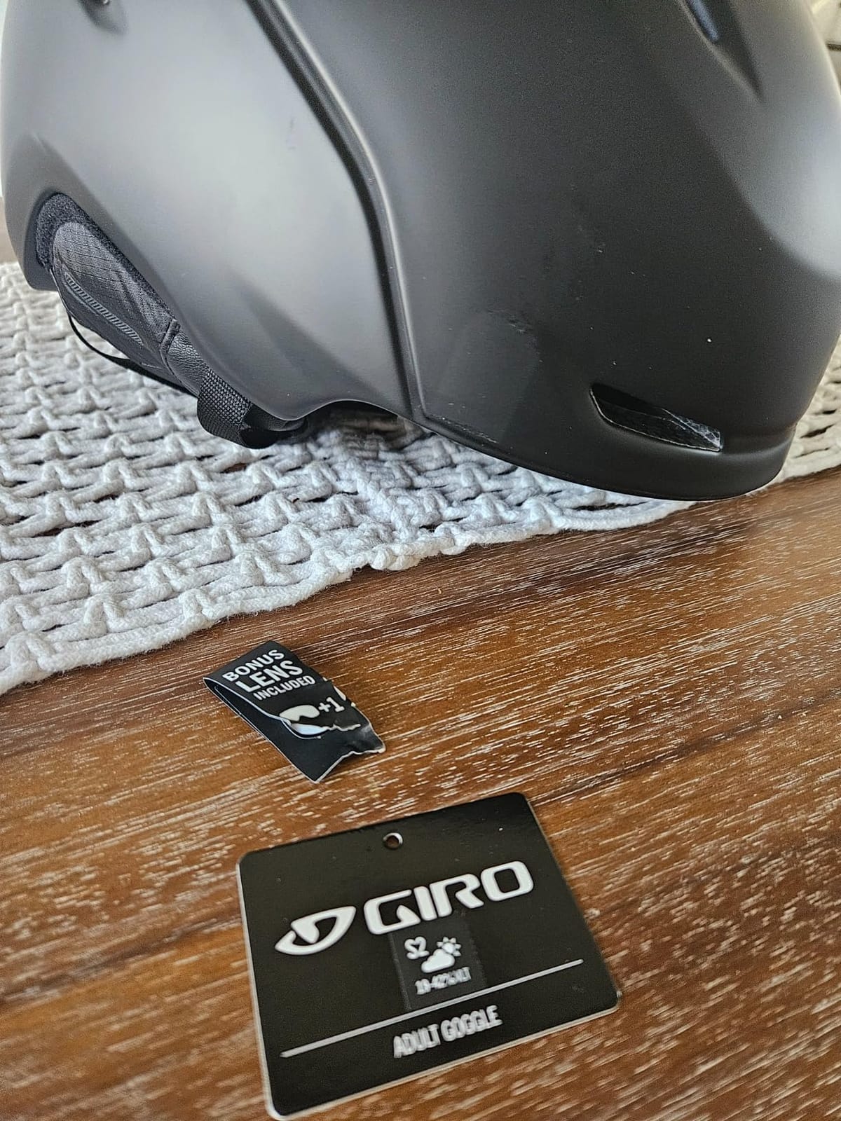 Giro Neo Ski Helmet - Snowboard Helmet for Men, Women & Youth customer photo 1