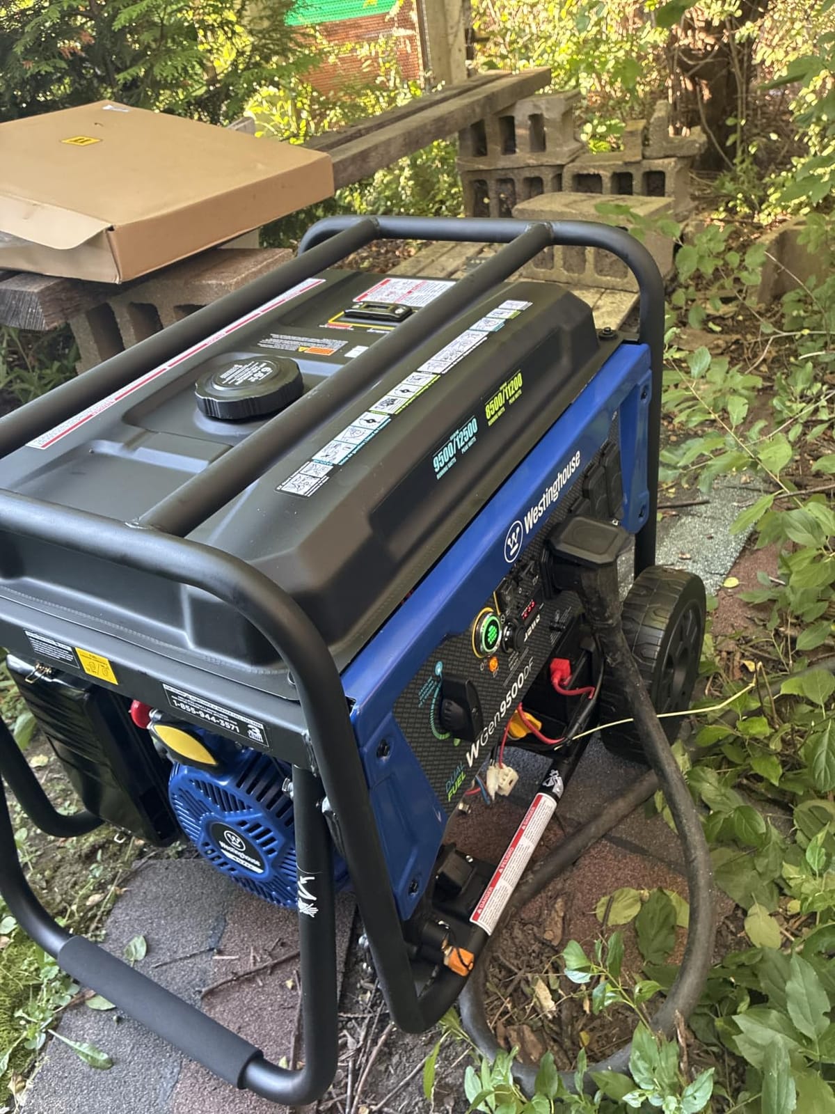 Westinghouse 12500 Watt Dual Fuel Home Backup Portable Generator, Remote Electric Start, Transfer Switch Ready, Gas and Propane Powered customer photo 2