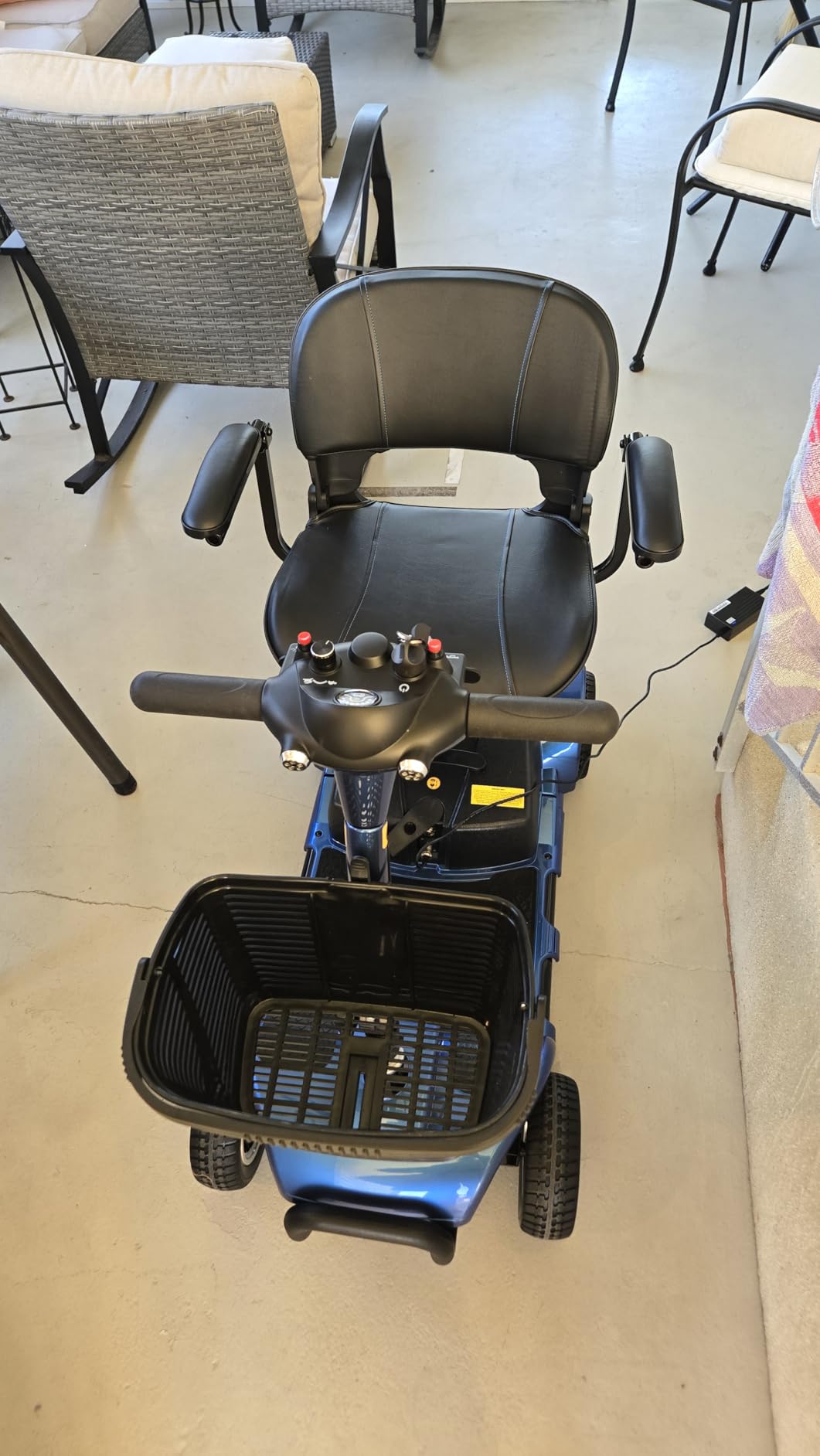 Vive 4 Wheel Mobility Scooter - Electric Powered Wheelchair Device customer photo 2
