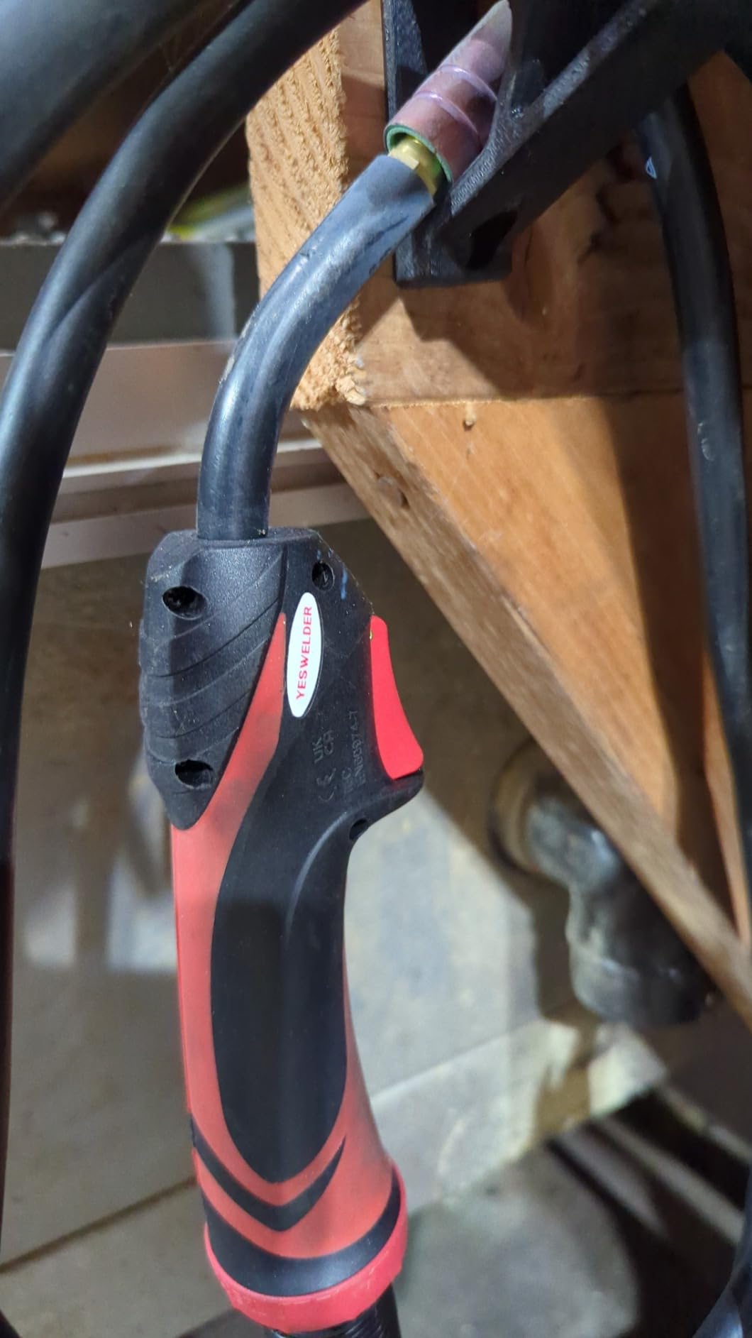 YESWELDER 205A MIG Welder, 110V/220V 5-In-1 MIG/Flux Core MIG/Spool Gun MIG/Lift TIG/Stick customer photo 1