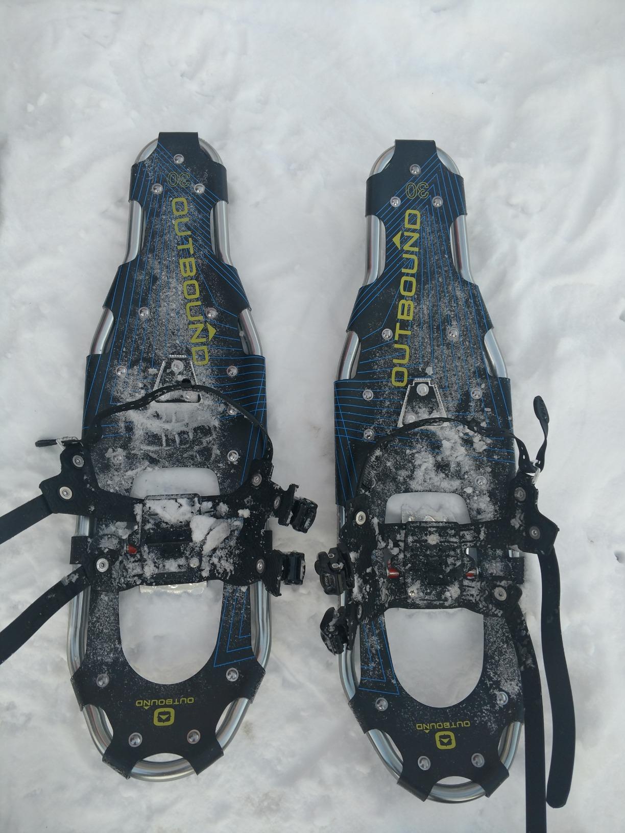 OUTBOUND Snowshoe Kit | Lightweight Aluminum Snowshoes with Adjustable Poles and Bag | Men and Women customer photo 1