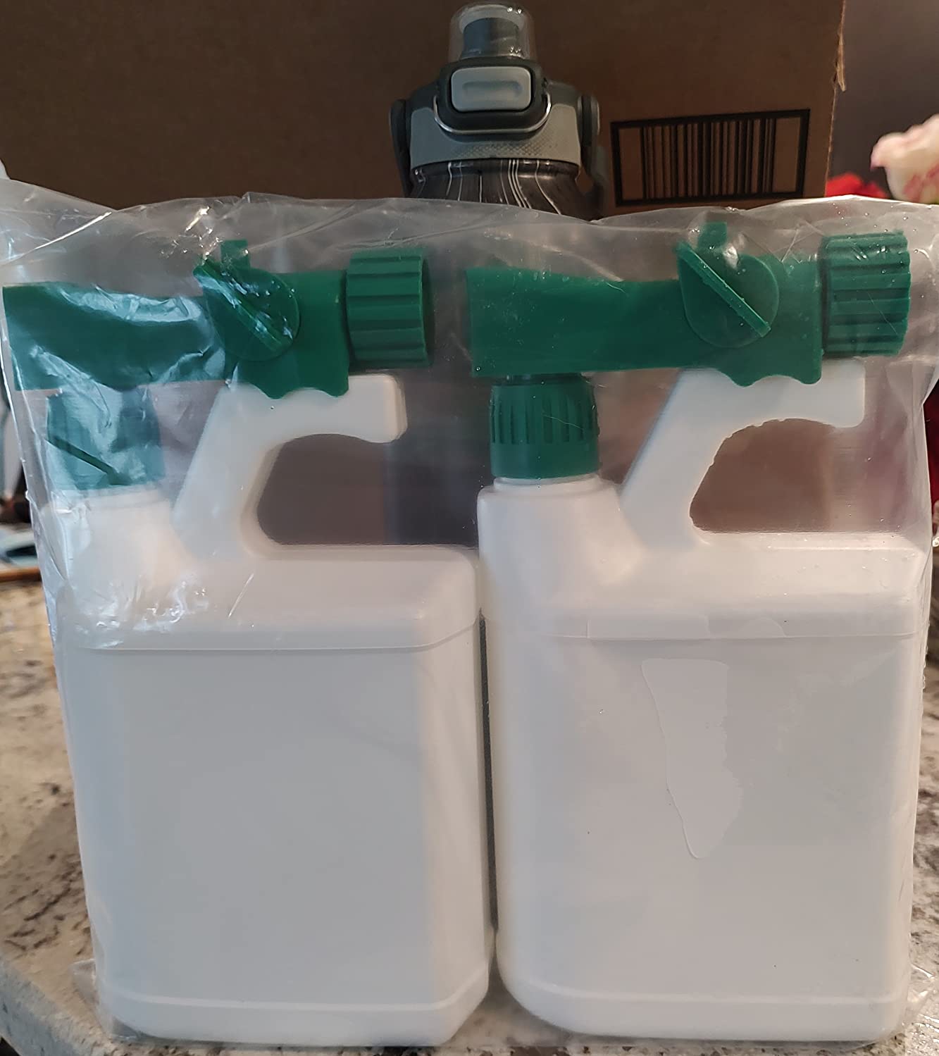 The Andersons Refillable Multipurpose Hose-End Sprayer 32oz (Pack of 2) (20:1 Spray Ratio) customer photo 1