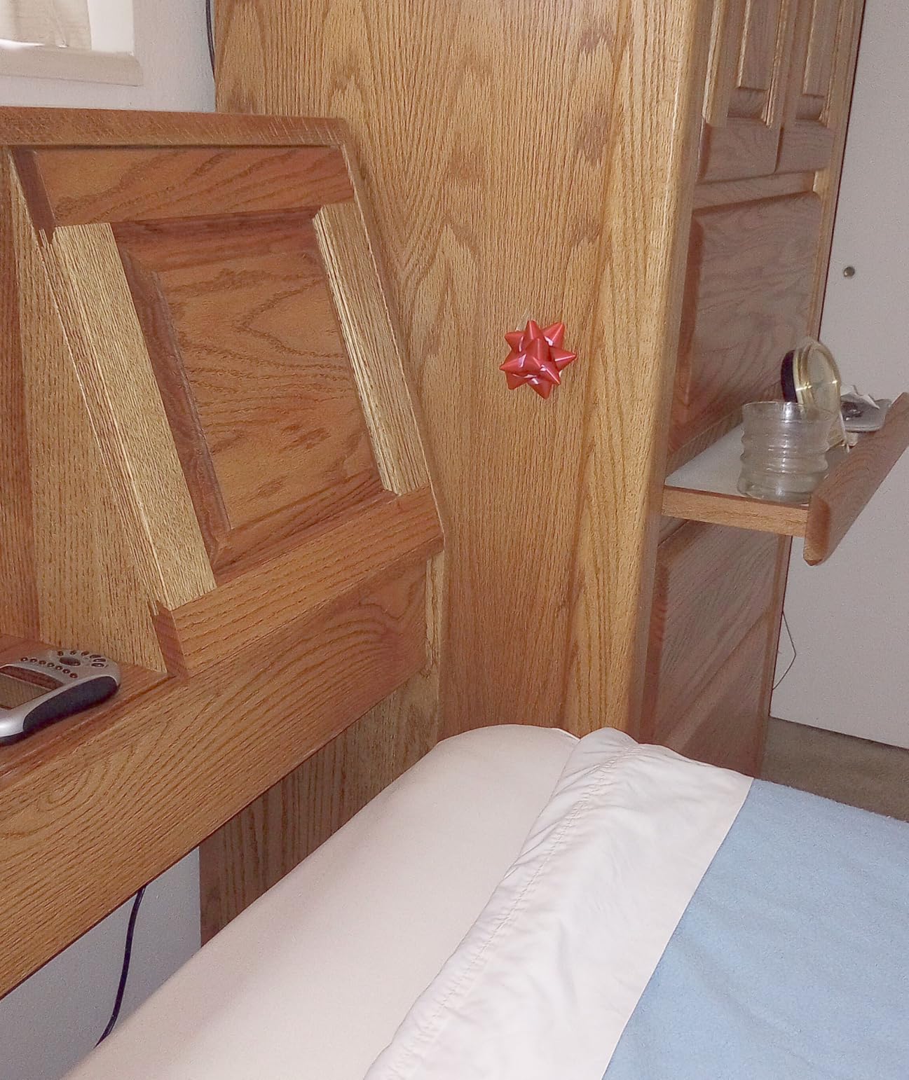 Lucid® L150 Adjustable Bed Frame – Head & Foot – Wireless Remote, Queen customer photo 1