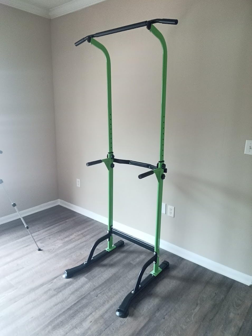 SogesPower Power Tower Dip Station Pull Up Bar Station for Home Gym customer photo 2