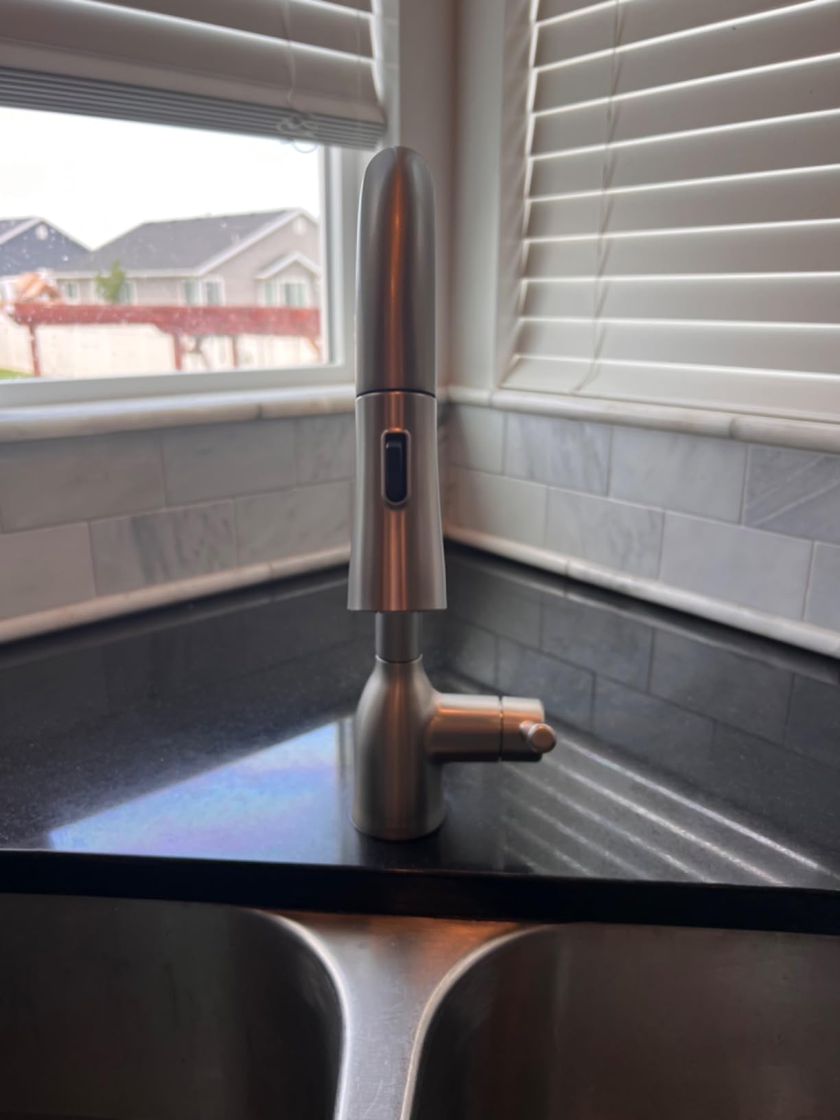Moen Adler Spot Resist Stainless One-Handle High Arc Pulldown Kitchen Faucet with Power Clean, 87233SRS customer photo 1