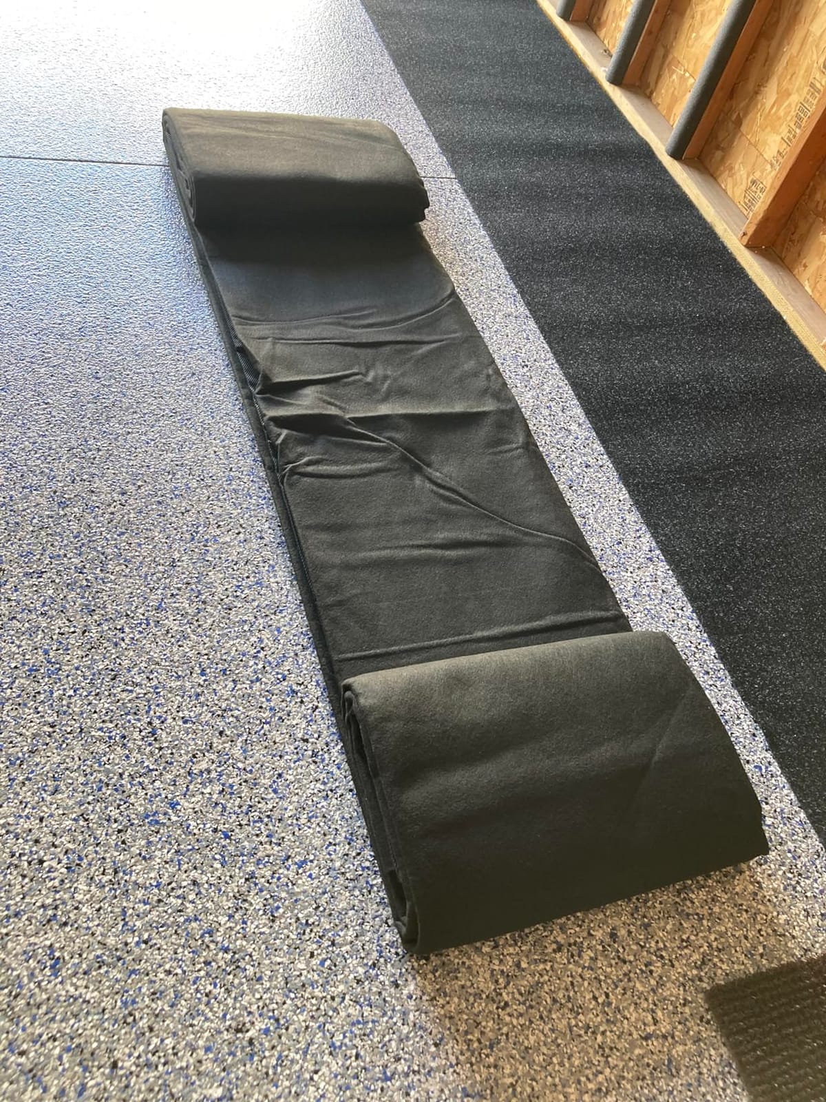 LINLA Absorbent Oil Spill Mat, Garage Floor Mat, Oil Pad for Car customer photo 1