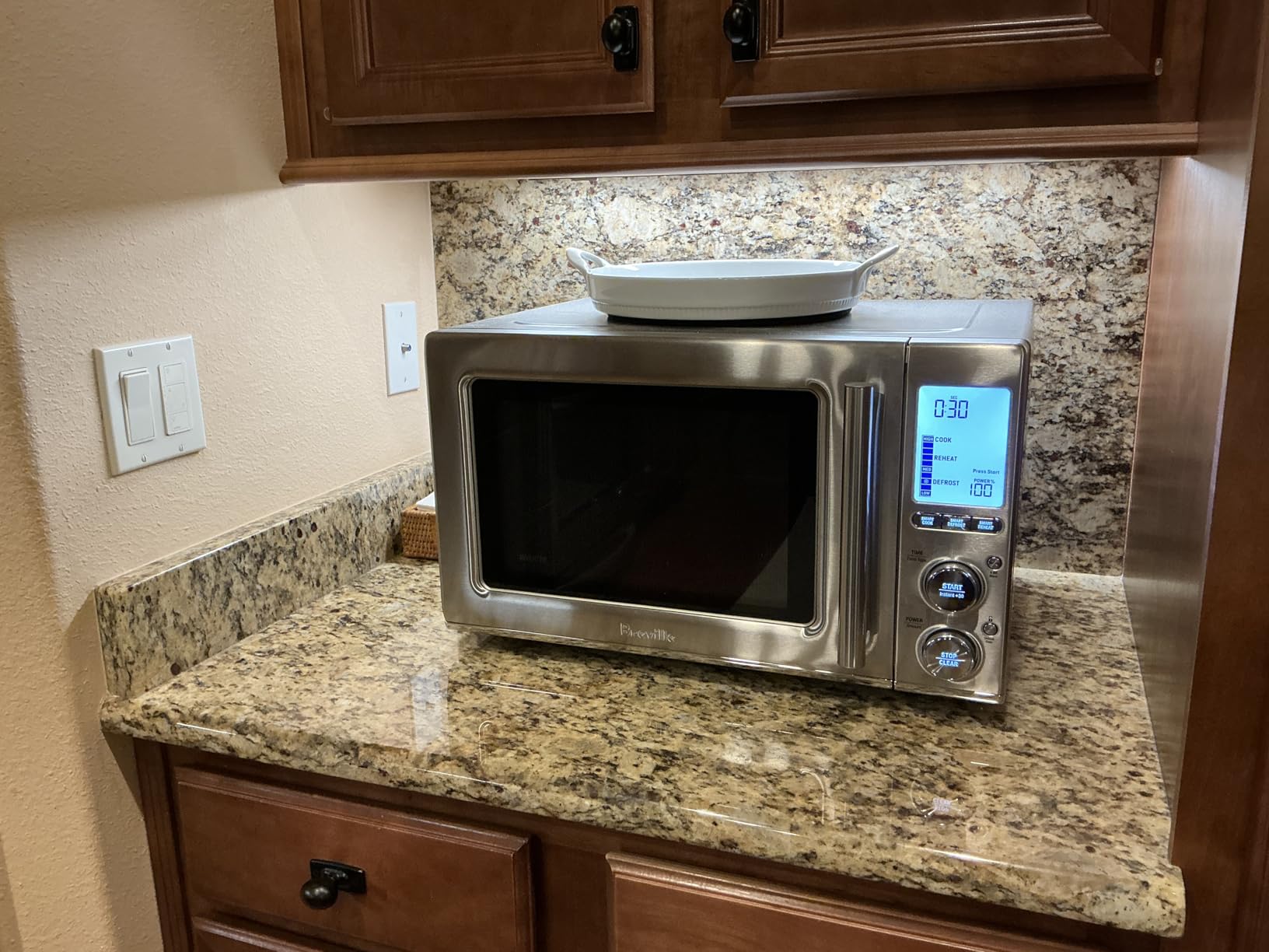 Breville BMO850BSS Smooth Wave Microwave Oven, Brushed Stainless Steel customer photo 1