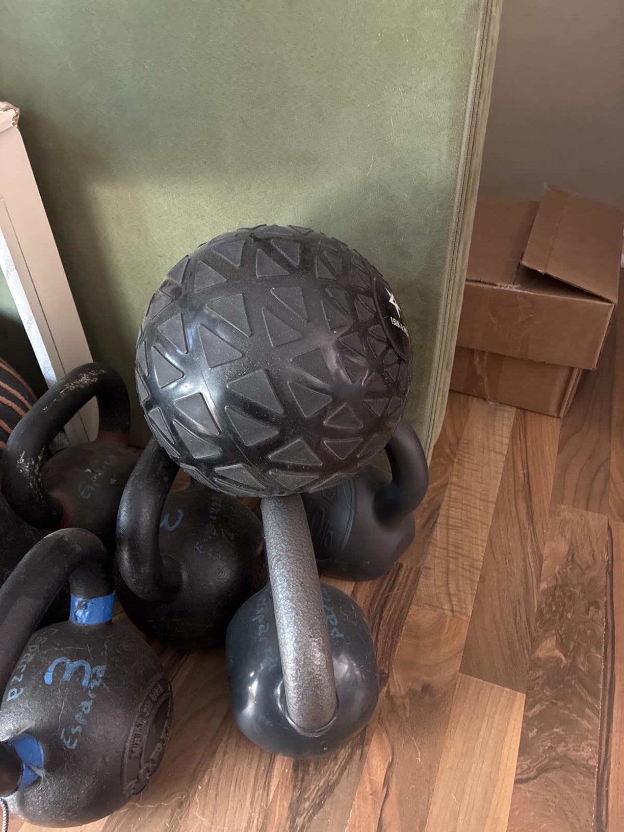 Yes4All Slam Balls, 10 to 40 Lb PVC Sand Filled Medicine Ball for Workouts customer photo 1