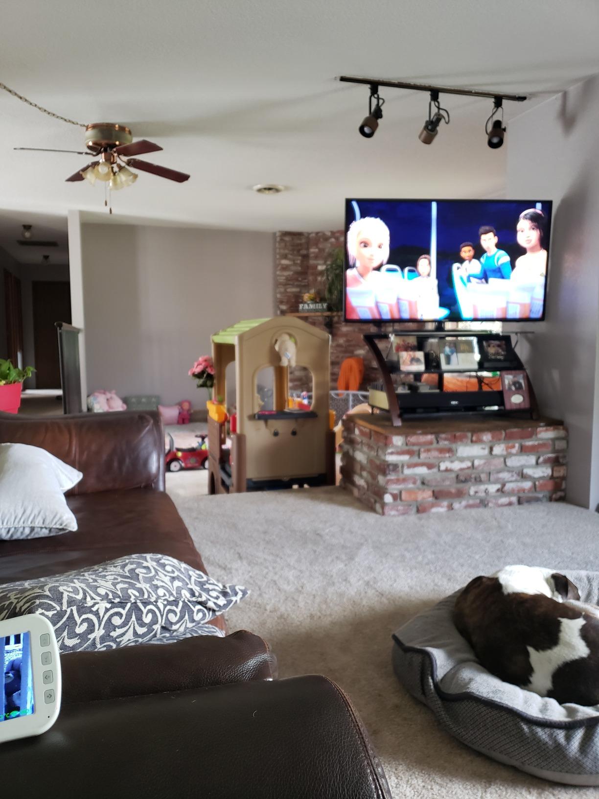 Simplay3 Young Explorers Discovery Playhouse - Indoor or Outdoor Clubhouse and Activity Playset for Toddlers and Kids, Made in USA customer photo 1