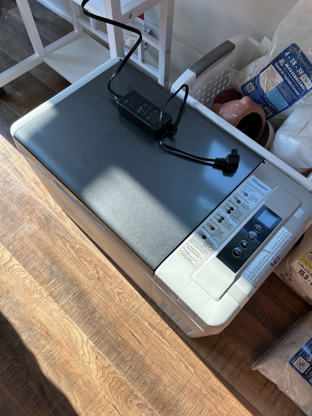 BougeRV 12v refrigerator 23 Quart, -8℉~50℉ Portable Freezer for Car, Grey customer photo 2