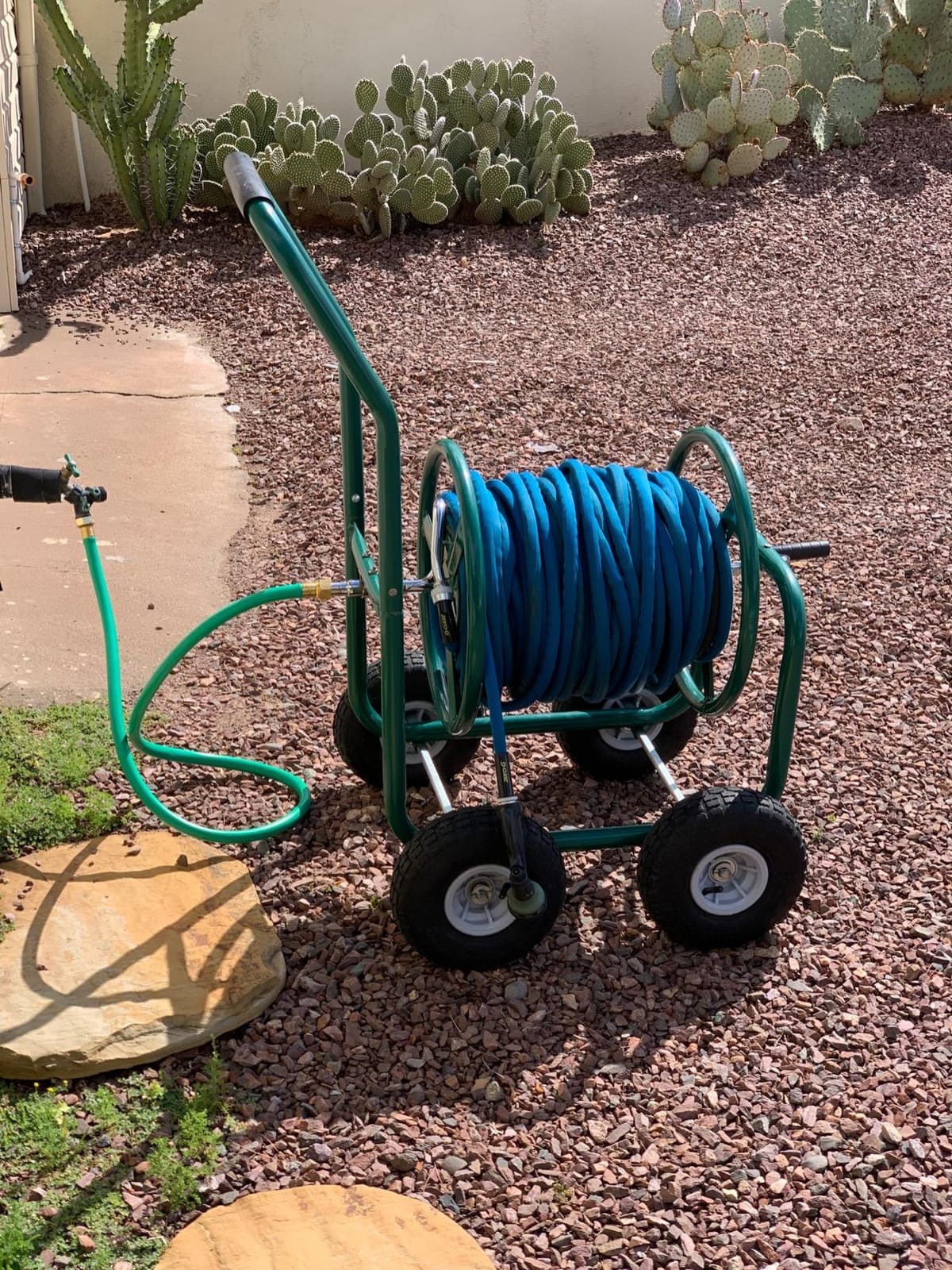 FDW Garden Hose Reel Cart, Water Hose Cart with 4 Wheels, Hold Up to 300 ft of 5/8’’ Hose,Heavy Duty Powder-Coated Steel Planting with Storage Basket, for Garden, Yard and Lawn customer photo 2