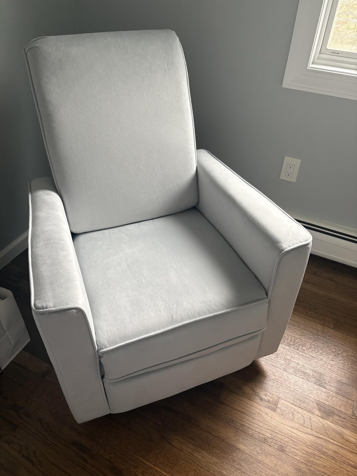 Evolur Raleigh Upholstered Manual Glider Recliner– Rocking & 360° Swivel with Smooth Glide – Greenguard Gold & FSC Certified – Modern Nursery and Living Room Chair in Light Grey customer photo 1