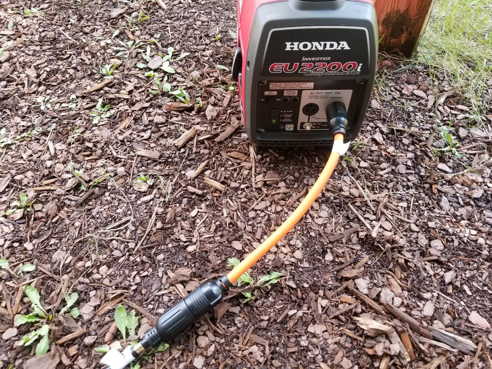 Honda EU2200i Companion 2200 Watt Inverter Generator (EU2200ITAN5) customer photo 1