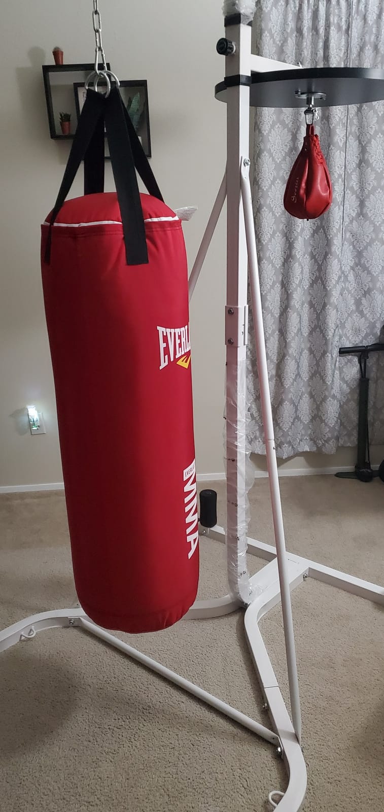Soozier 2-in-1 Punching Bag Stand Weighted Base Speed Bag customer photo 1