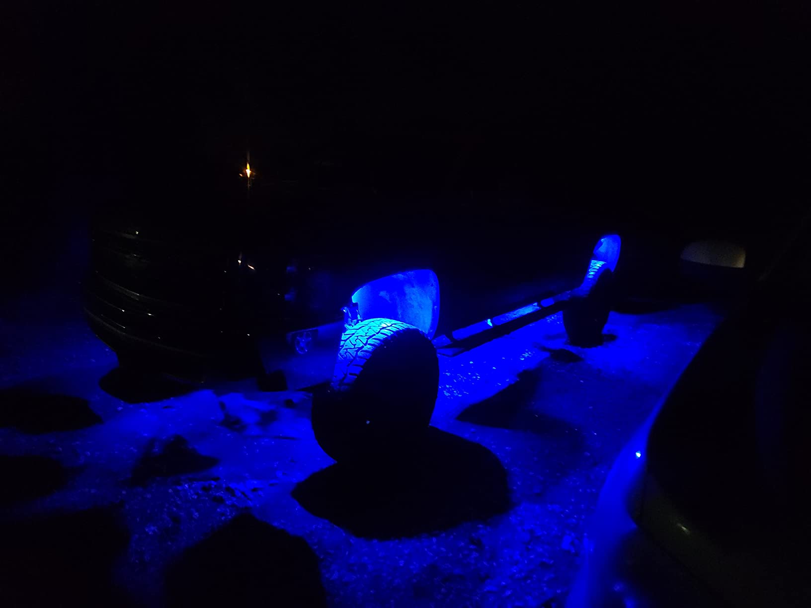 YiLaie Rock Lights for Trucks, 8 Pods RGB LED Rock Lights with APP/Remote Control & Music Mode, High Bright Multilcolor Waterproof IP68 Rock Neon Light Kits for Pickup Off Road RZR SUV ATV UTV Car customer photo 2