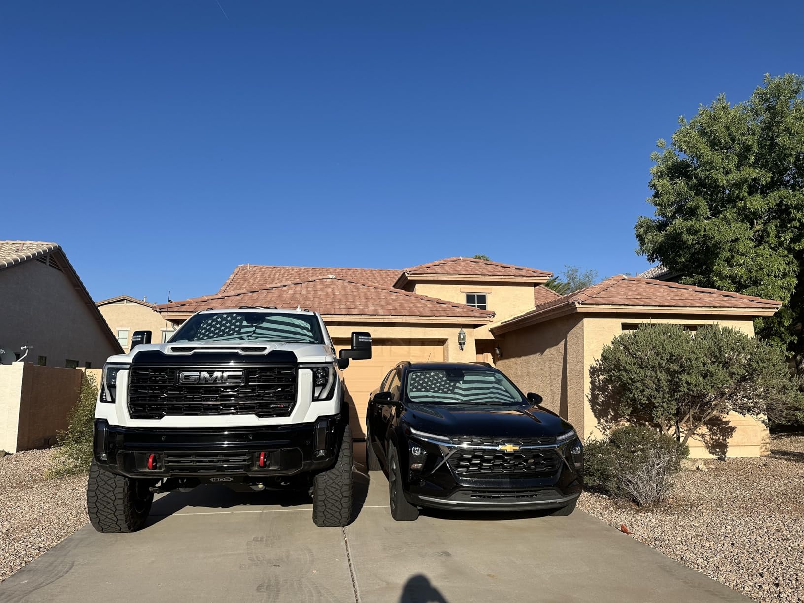 Autoamerics Truck Windshield Sun Shade - American Flag, 64 x 33.5 in customer photo 1