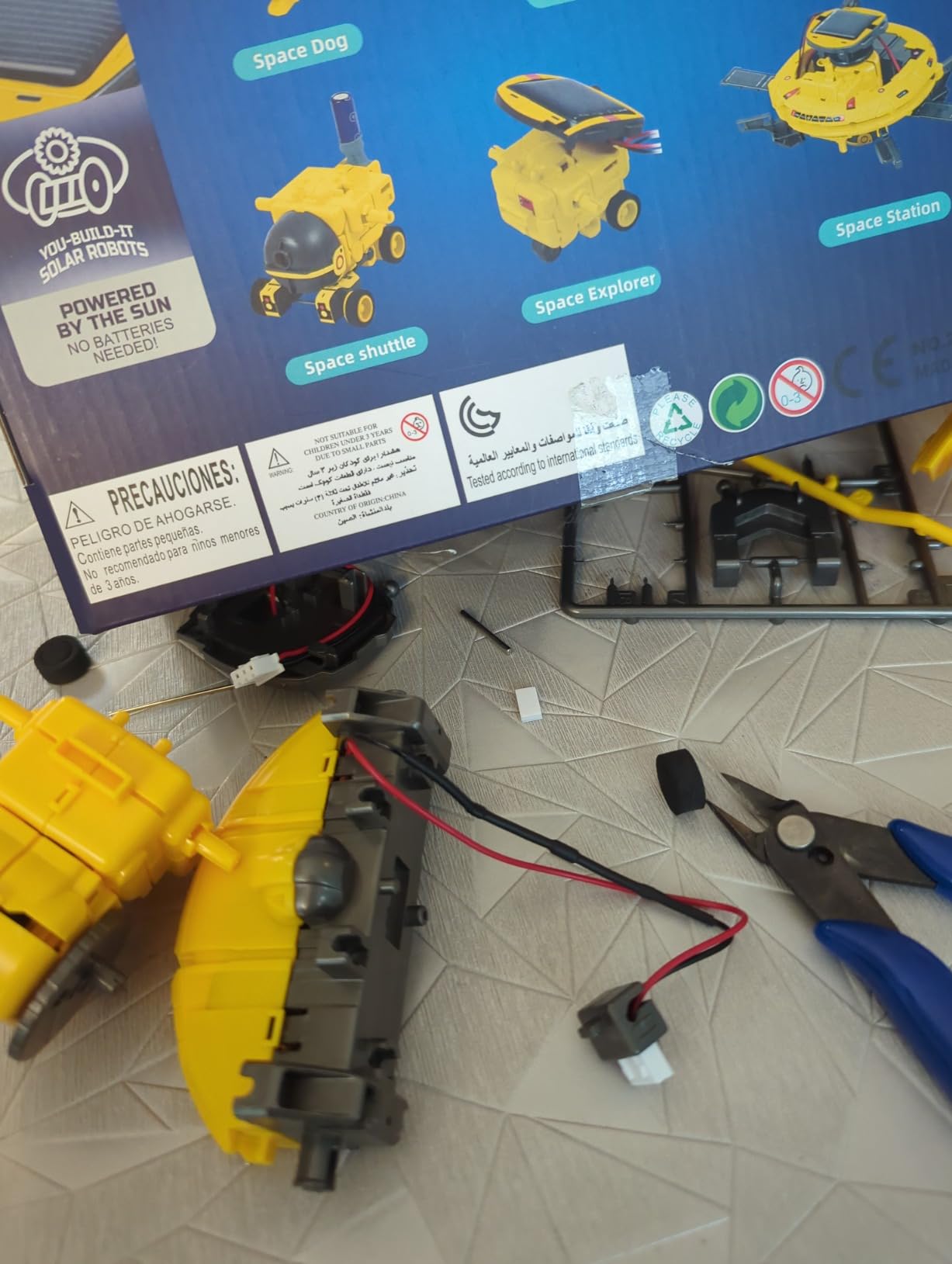COBFDHA STEM Projects for Kids Age 8-12, Science Kits Boys, Solar Robot Space Toys Gifts 8-14 Year Old Teen Boys Girls, 120Pcs Building Experiments Robots Teenage Ages 9 10 11 12 , Yellow customer photo 2