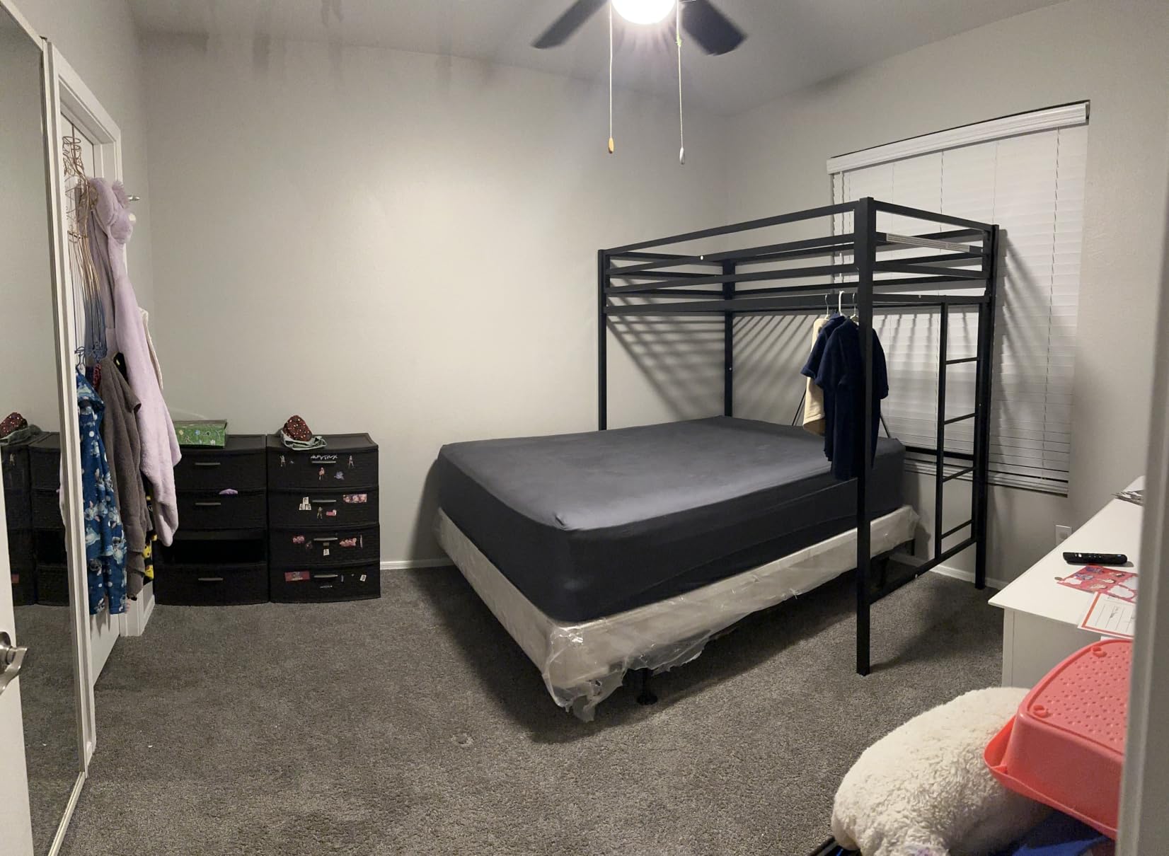 Allewie Metal Loft Bed Twin Size with Guardrail and Ladder,Black customer photo 1