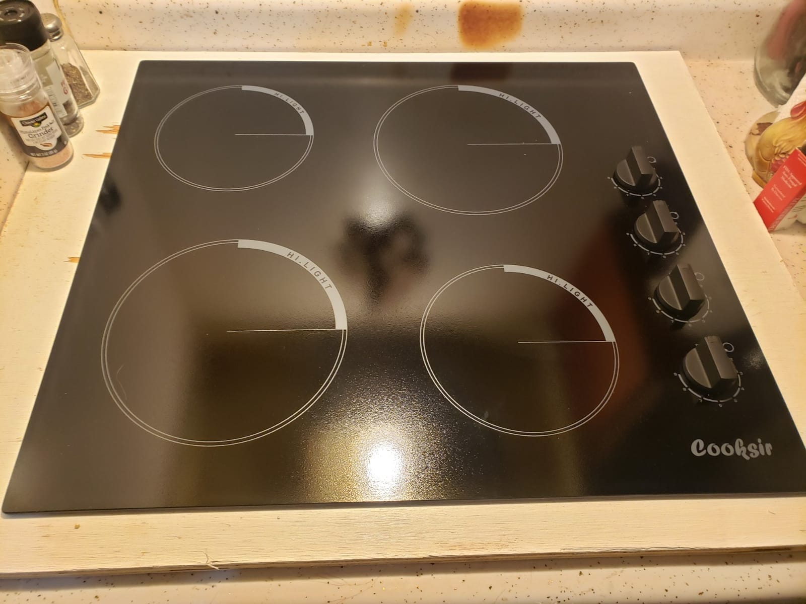Electric Cooktop 24 Inch 4 Burner 220V 6000W Knob Control customer photo 1